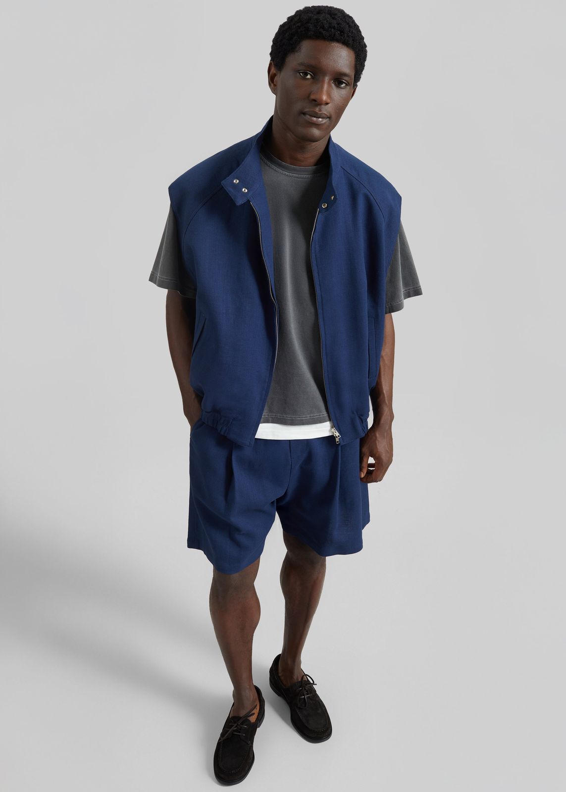 Sagres Linen Bermuda Shorts - Navy