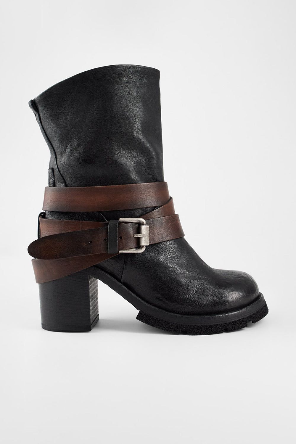 EDEN jade-black belted boots.