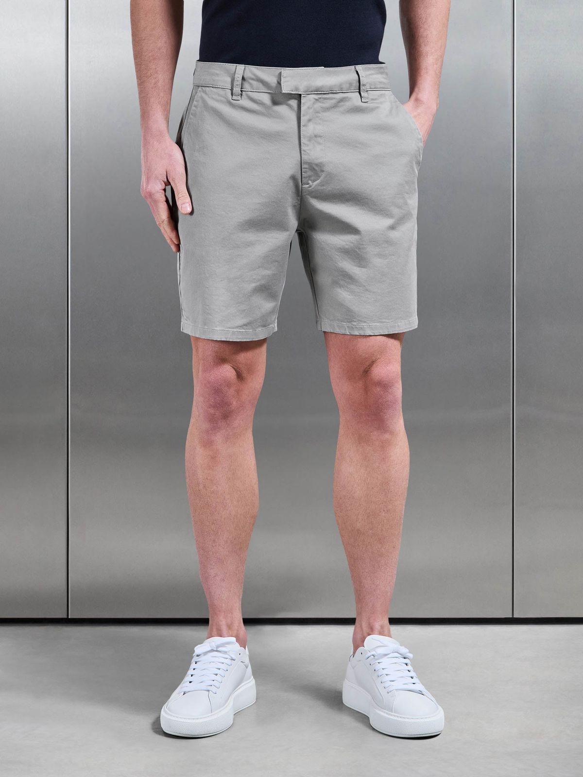 Tailored Chino Short in Stone