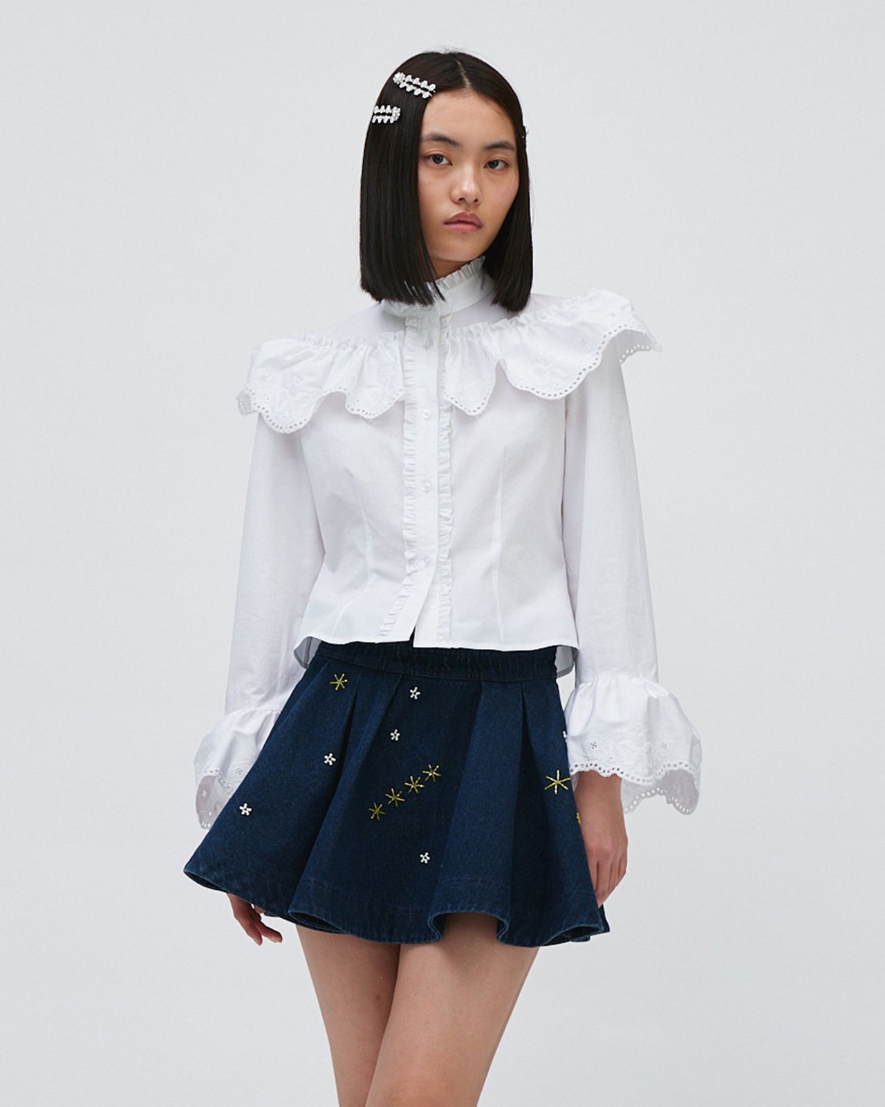 BRODERIE ANGLAISE RUFFLE SHIRT