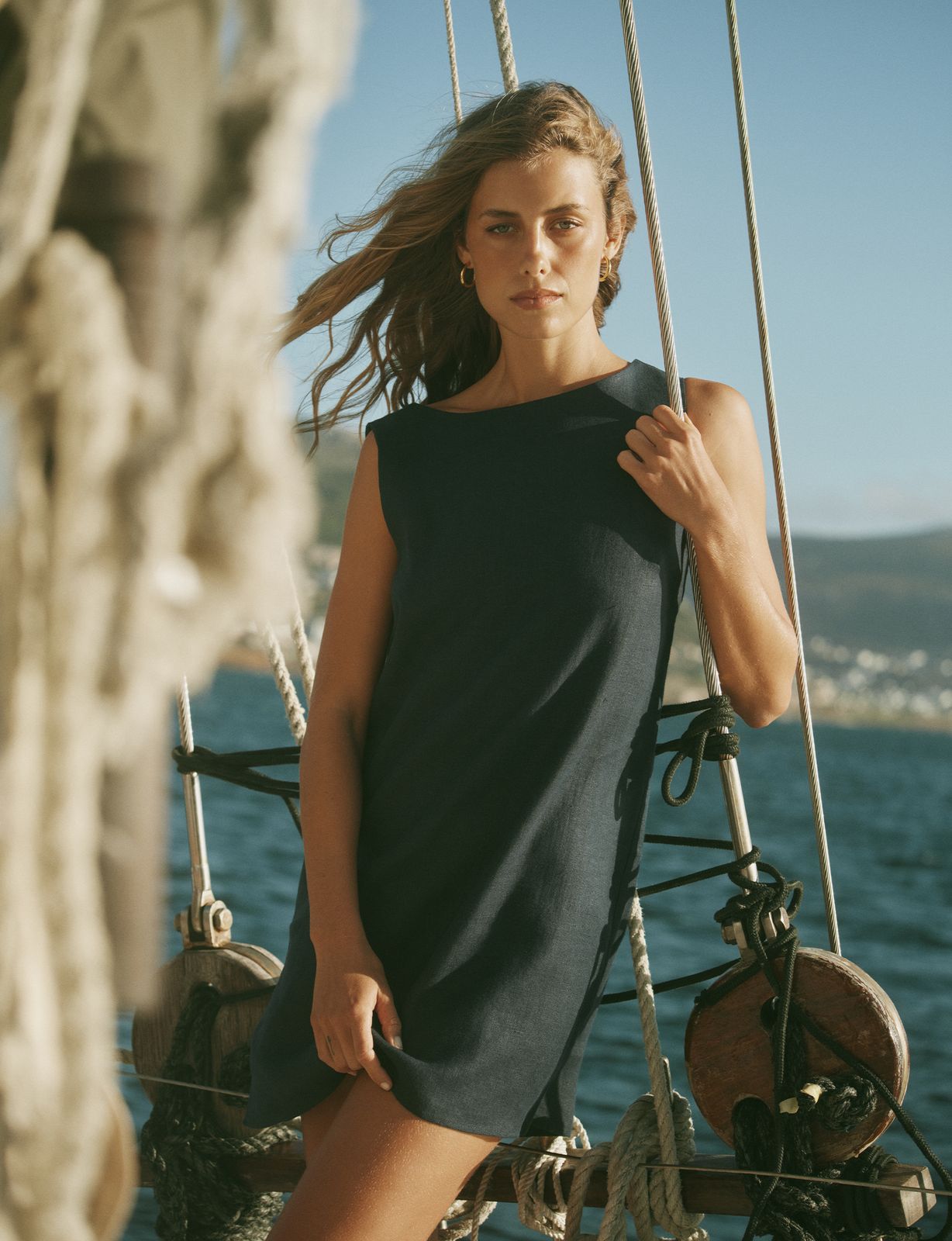 Jackie Dress: Linen, Navy