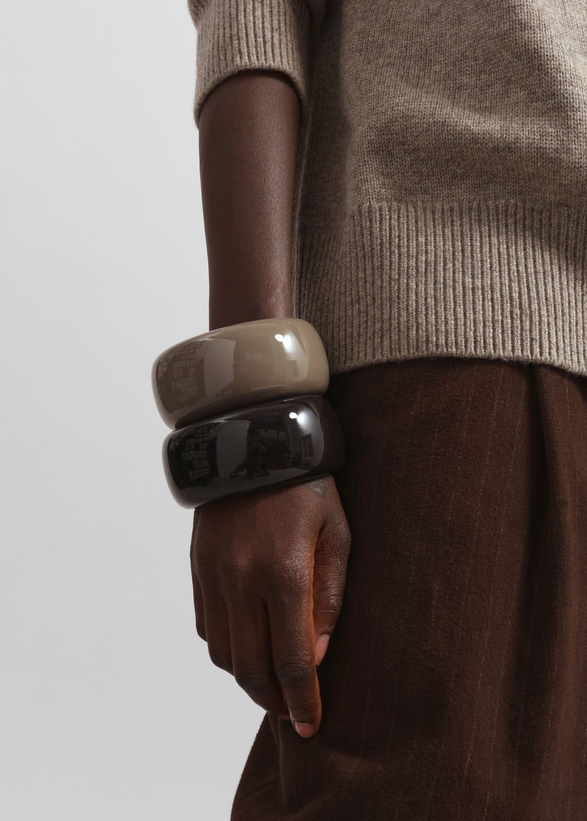 TFS Glossy Bangle - Dark Brown