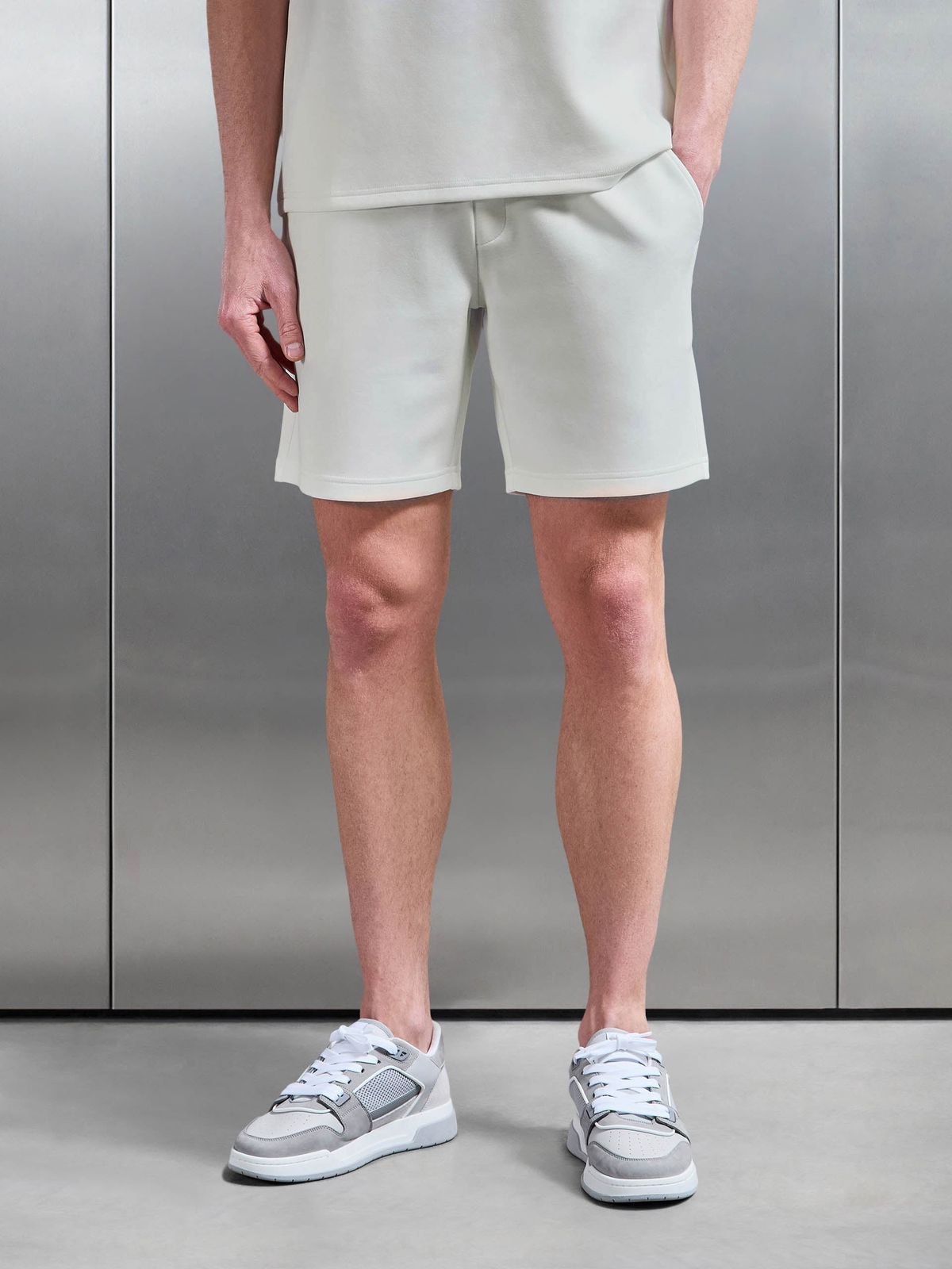 Everyday Luxe Relaxed Short in Off White