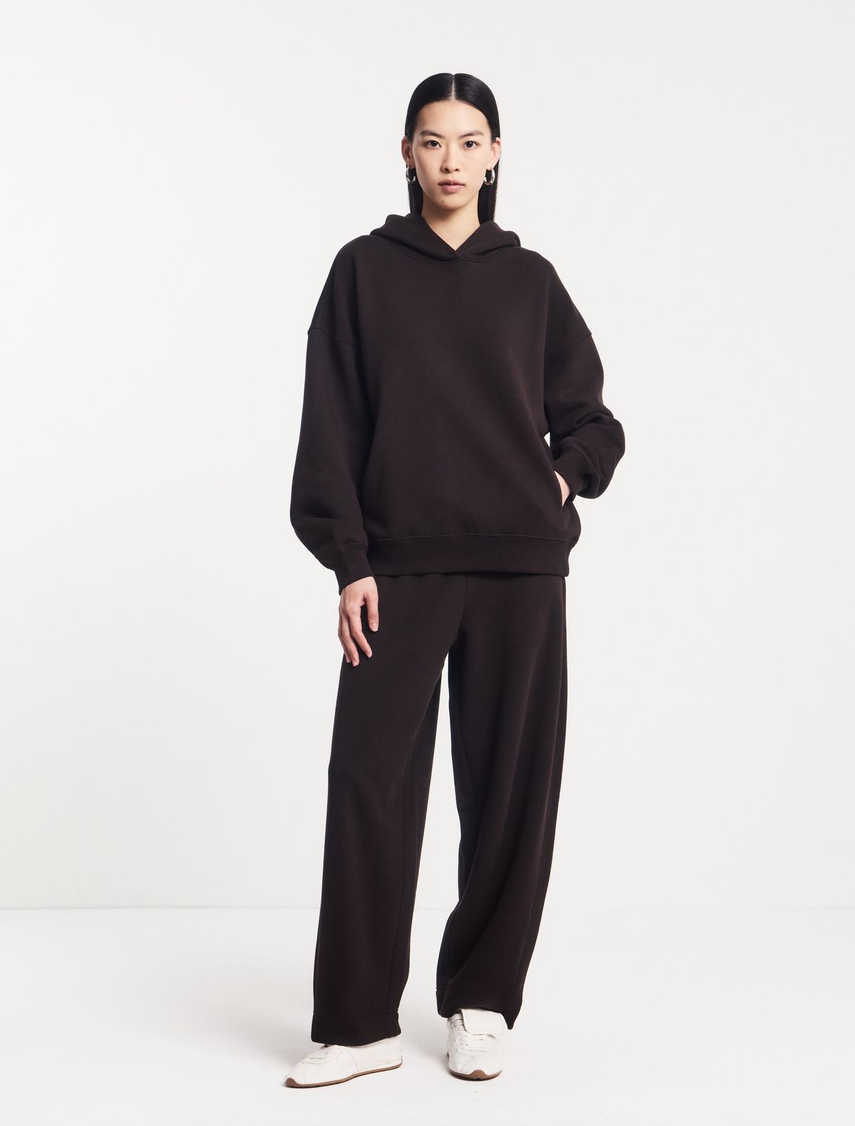 Ellery Barrel Leg Sweatpant in Bitter Chocolate