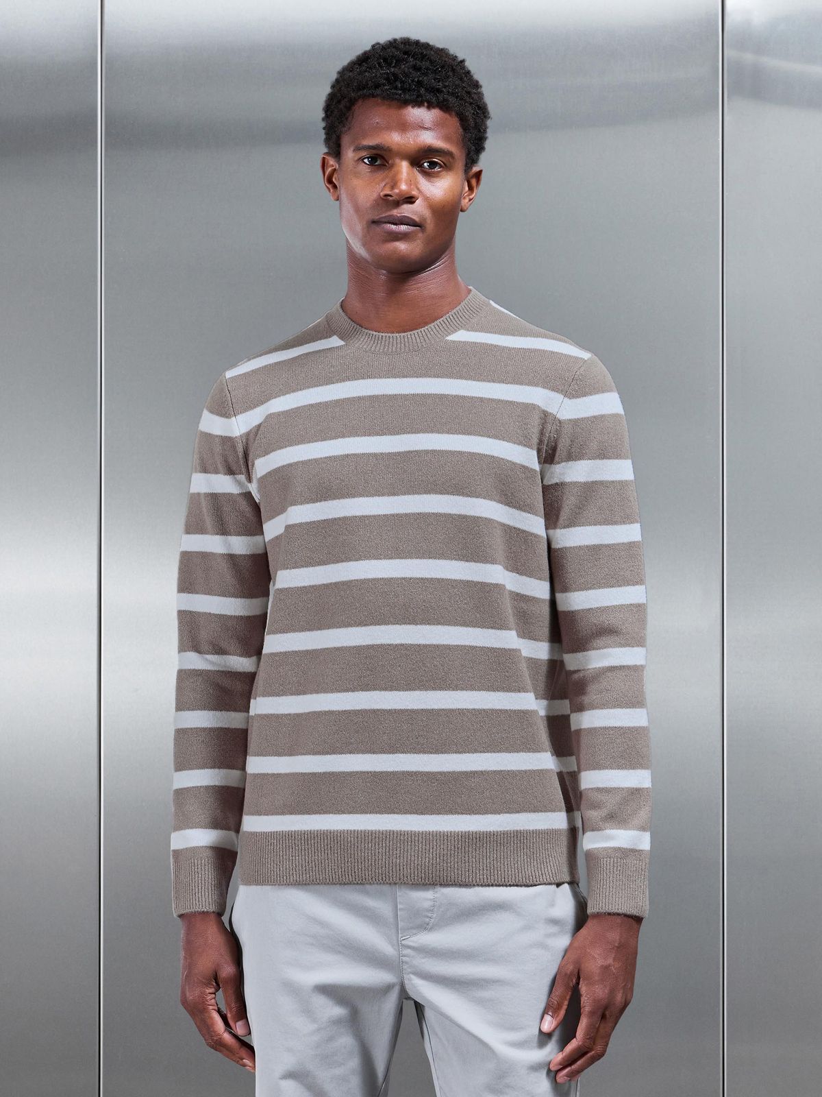 Chunky Wool Stripe Sweatshirt in Taupe