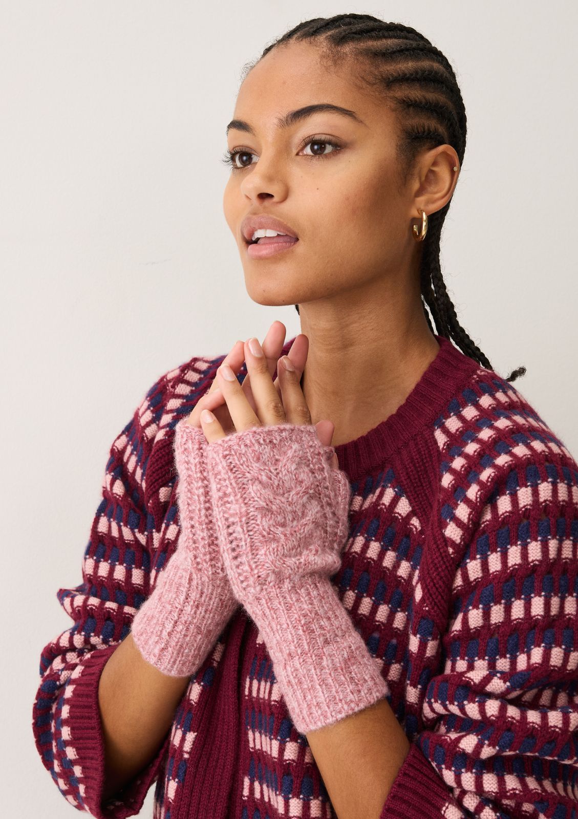 Silk & Cashmere Cable Mitt in Sugary Pink