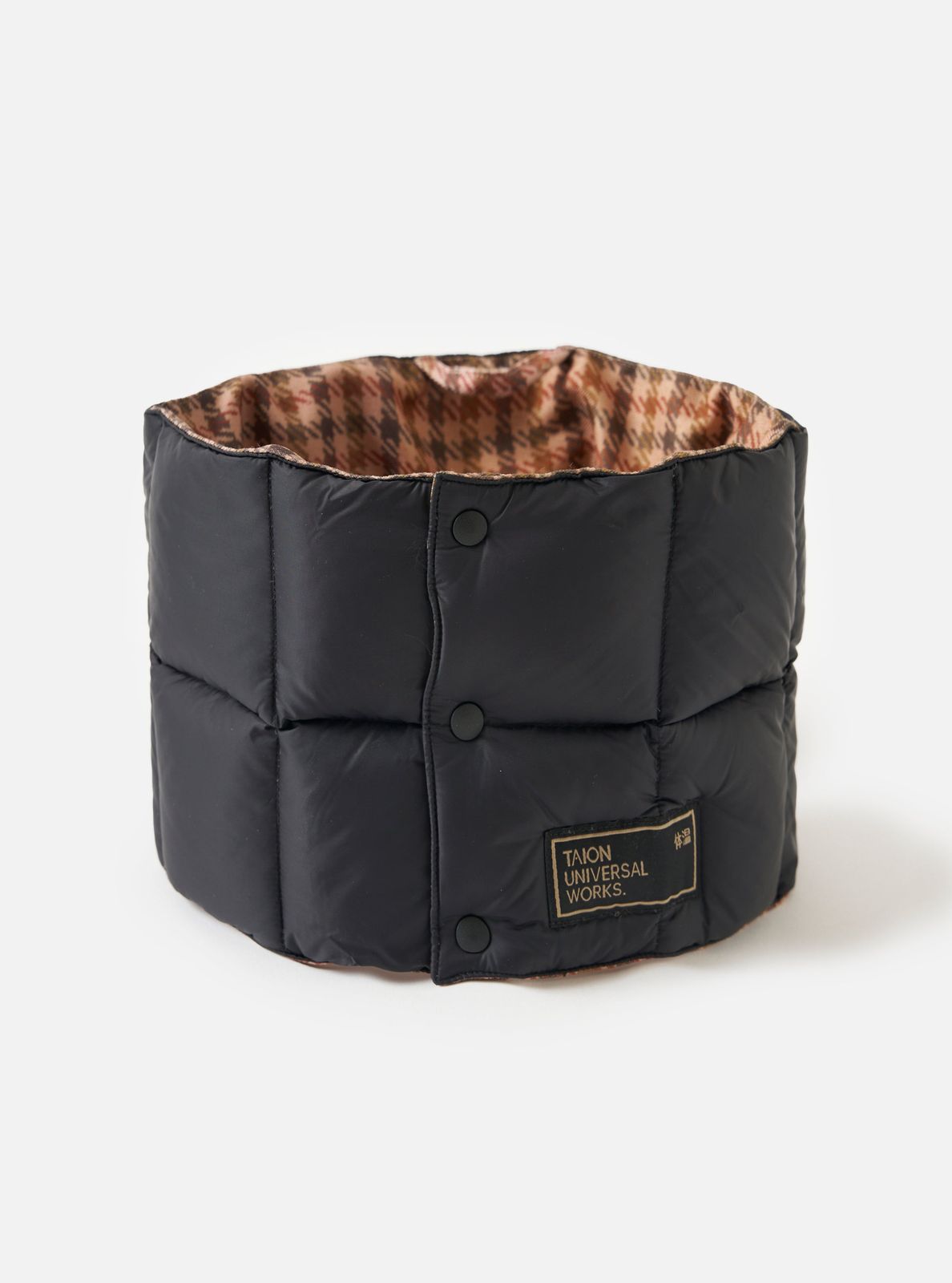 TAION x Universal Works Reversible Black Military Line Neck Warmer