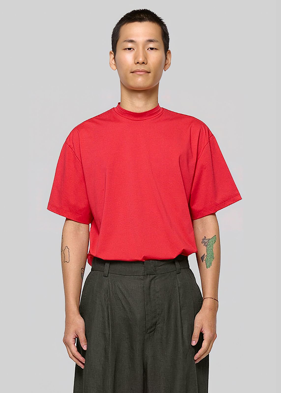 Amomento Mock Neck T-Shirt - Red