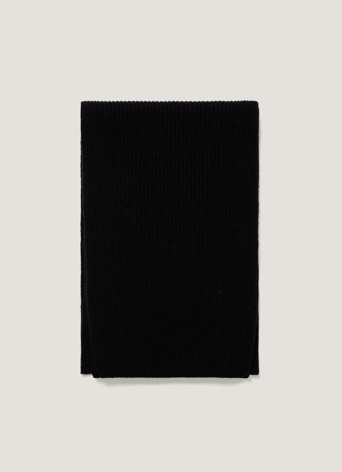 Cashmere Ribbed Scarf in Black