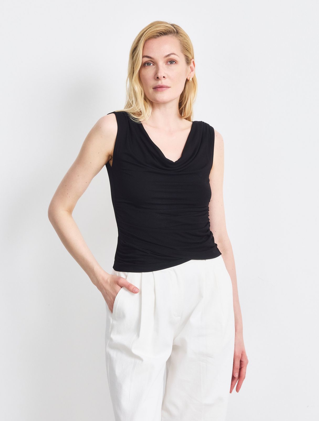 Soren Top In Black
