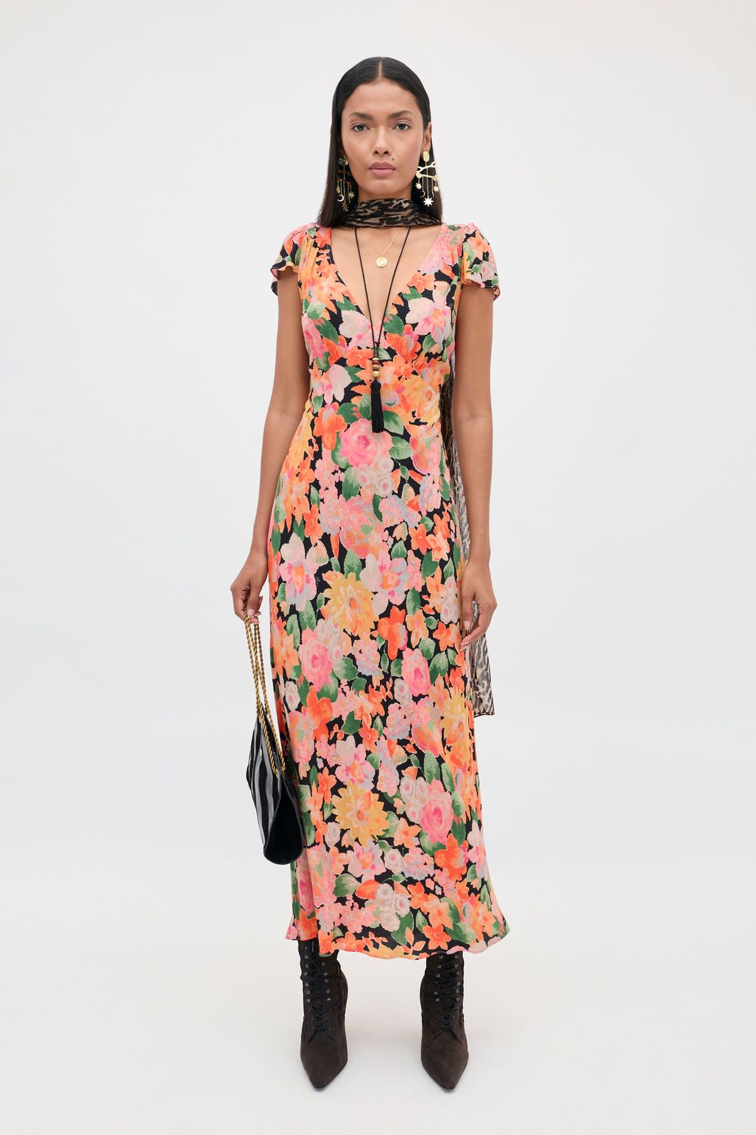 Cathy - Chelsea Floral Black