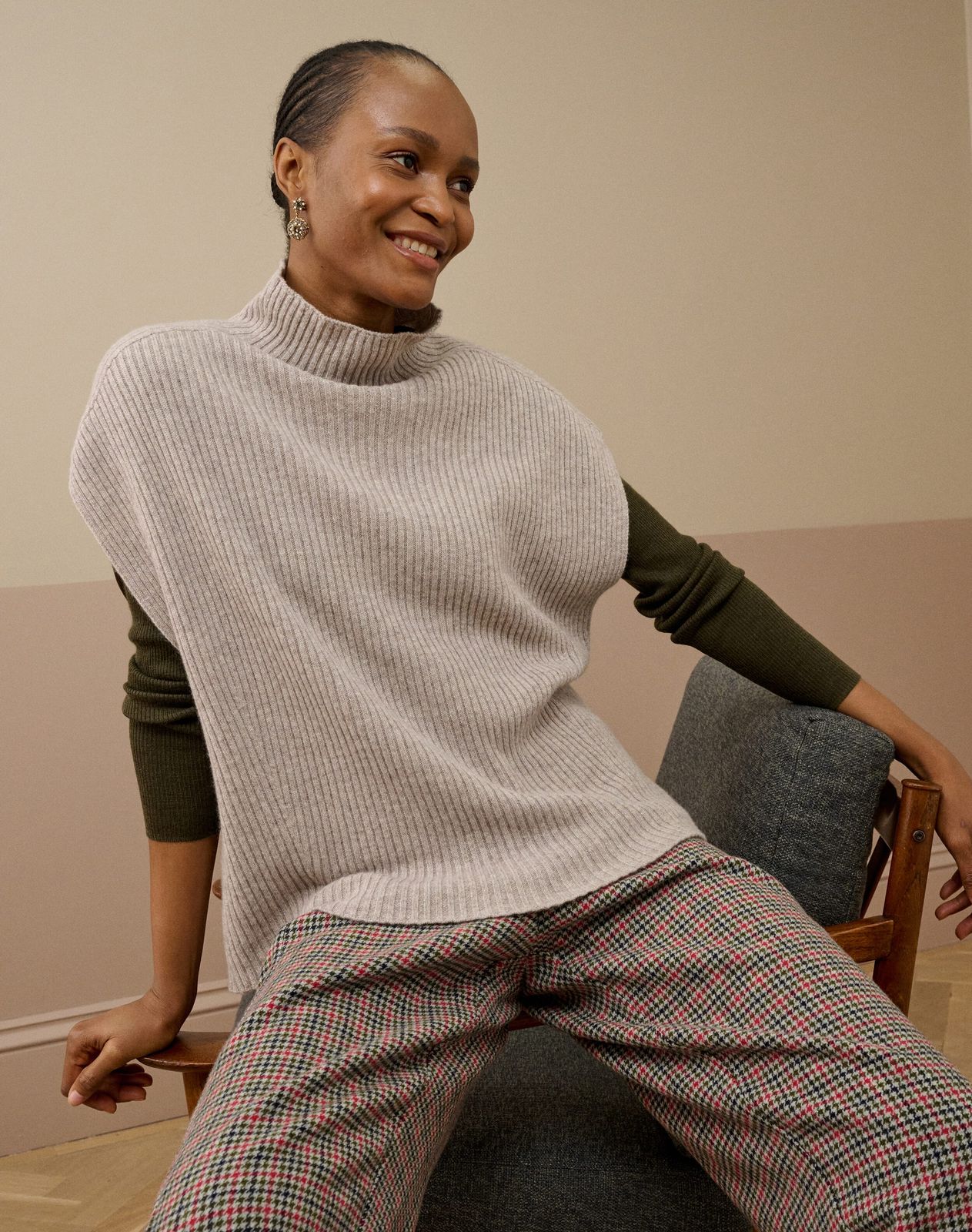 Cashmere Ribbed Poncho
