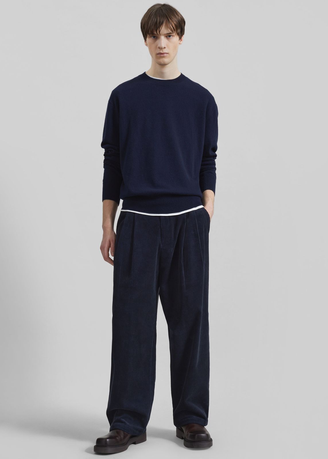 Bryant Corduroy Pants - Dark Navy