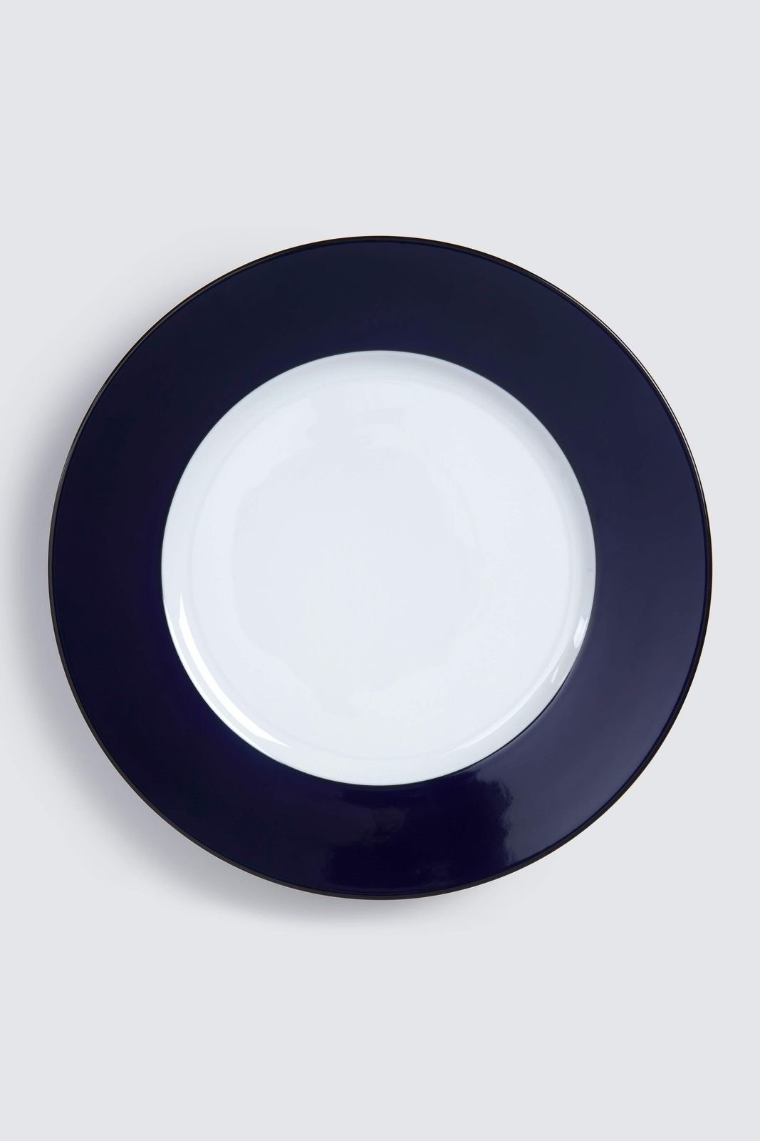 Naples Dinner Plate with Navy Solid Border