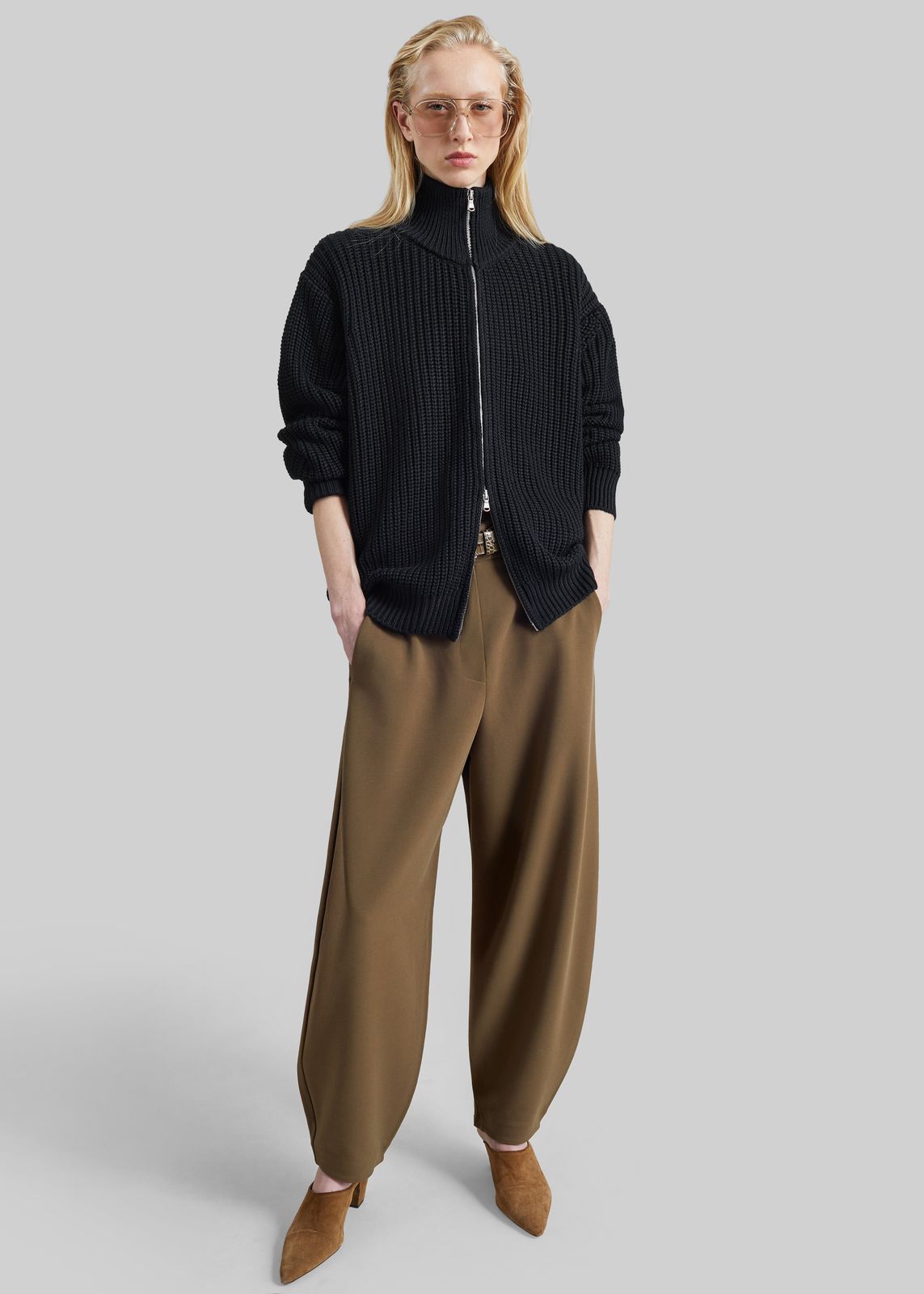 Amish Supplies Zip-Up Ribbed Knit Cardigan - Black