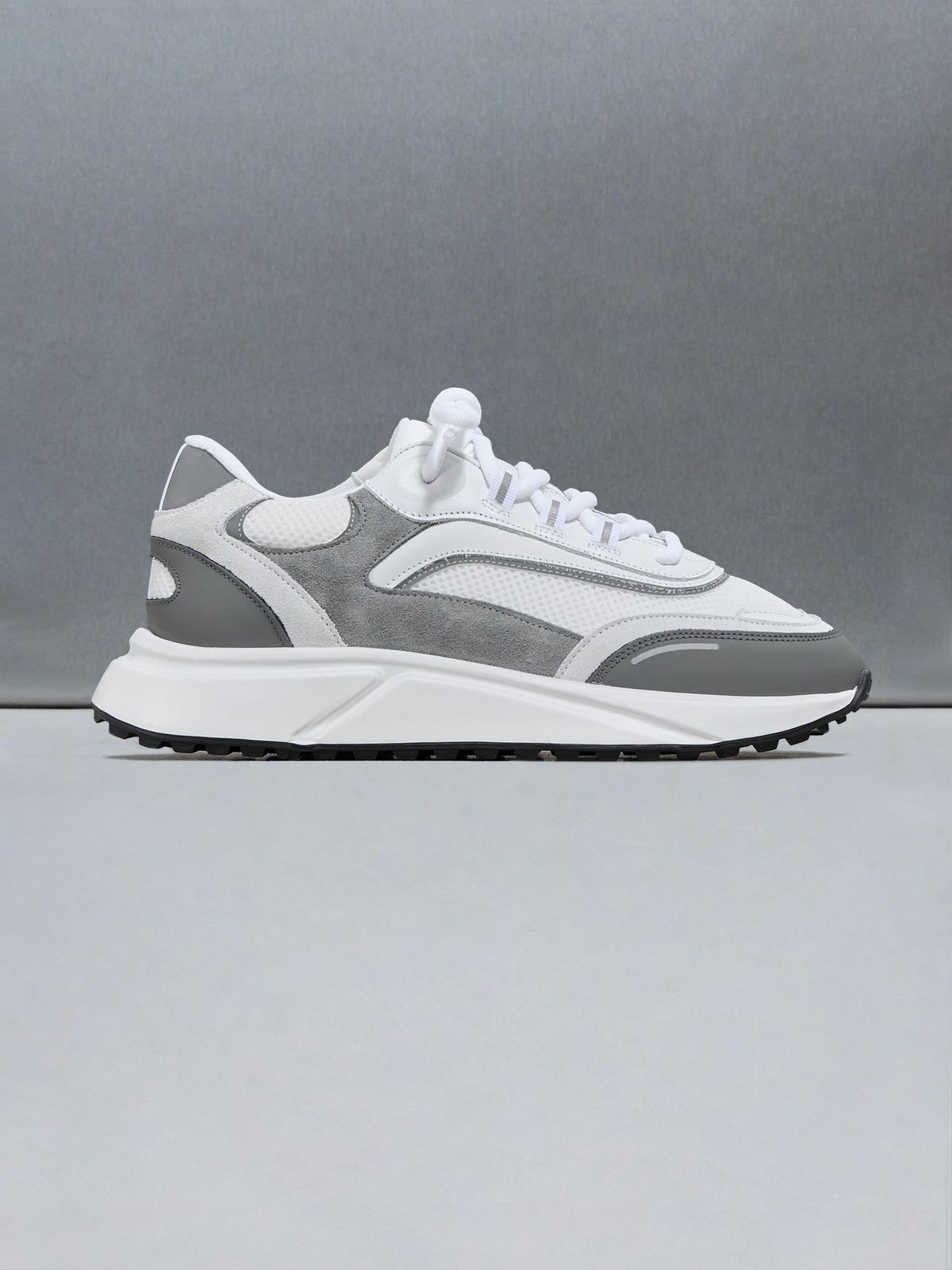 Technical Runner 2.0 in White Grey