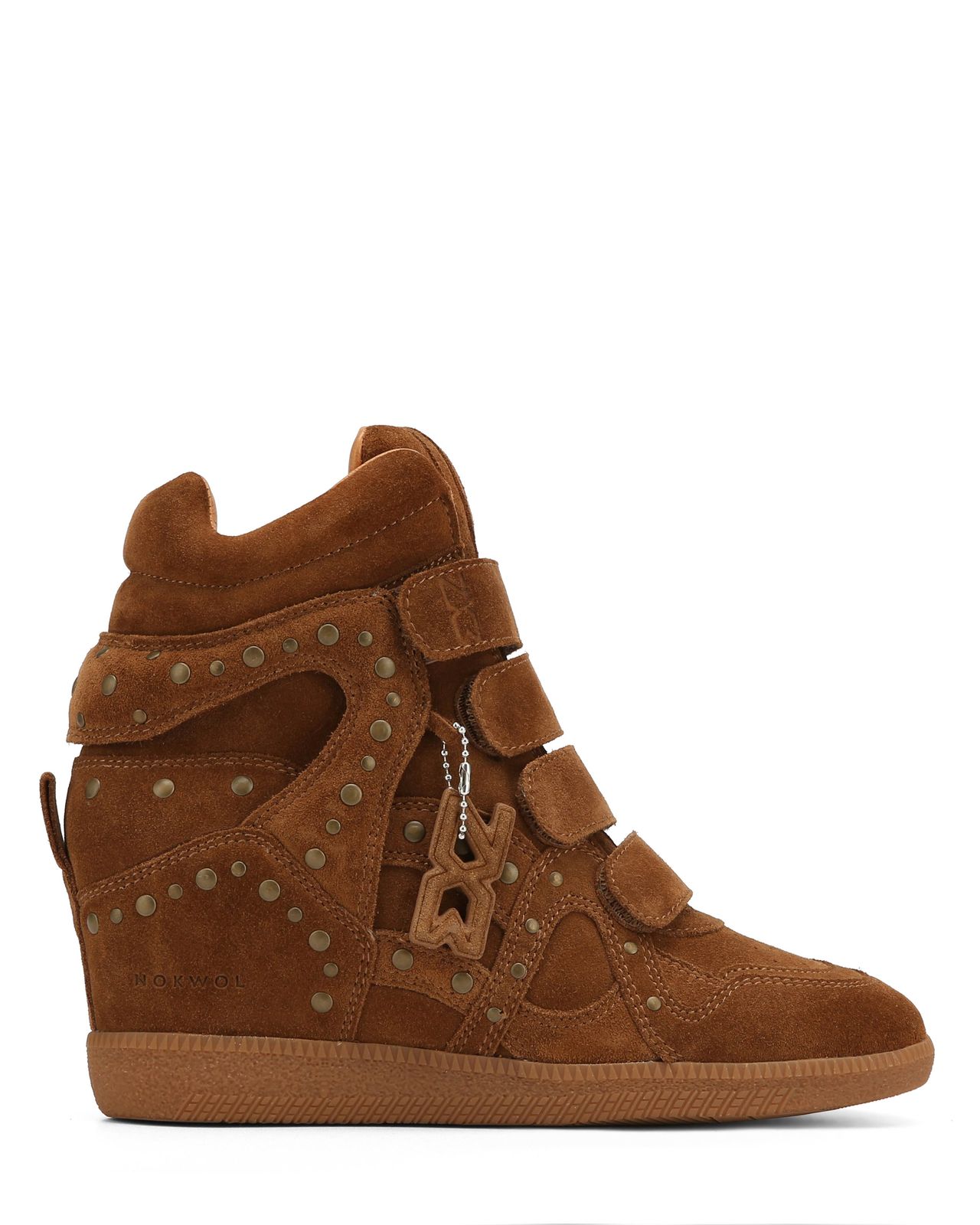 Eddy Chestnut Studs