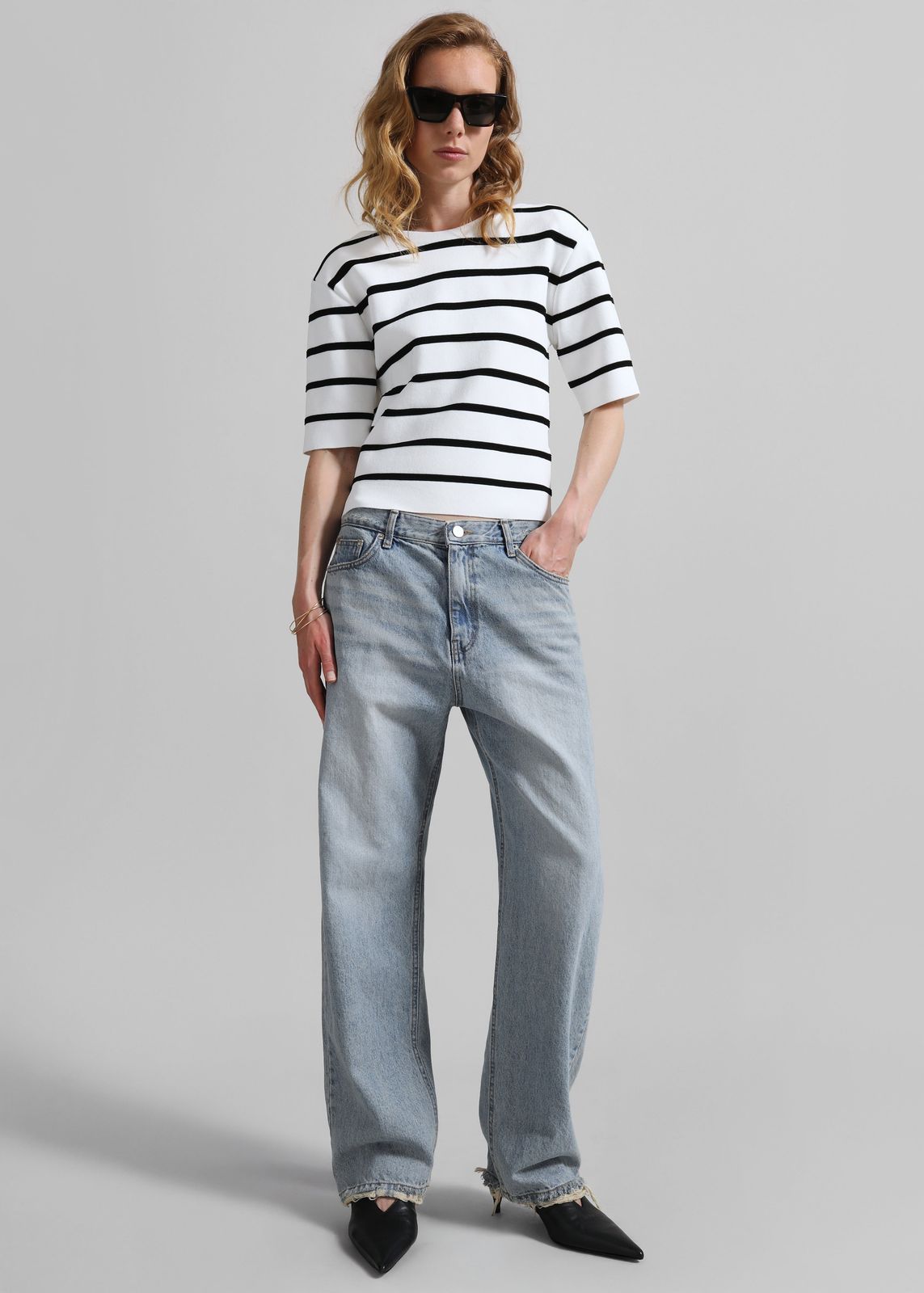 Tarmi Straight Leg Jeans - Light Wash