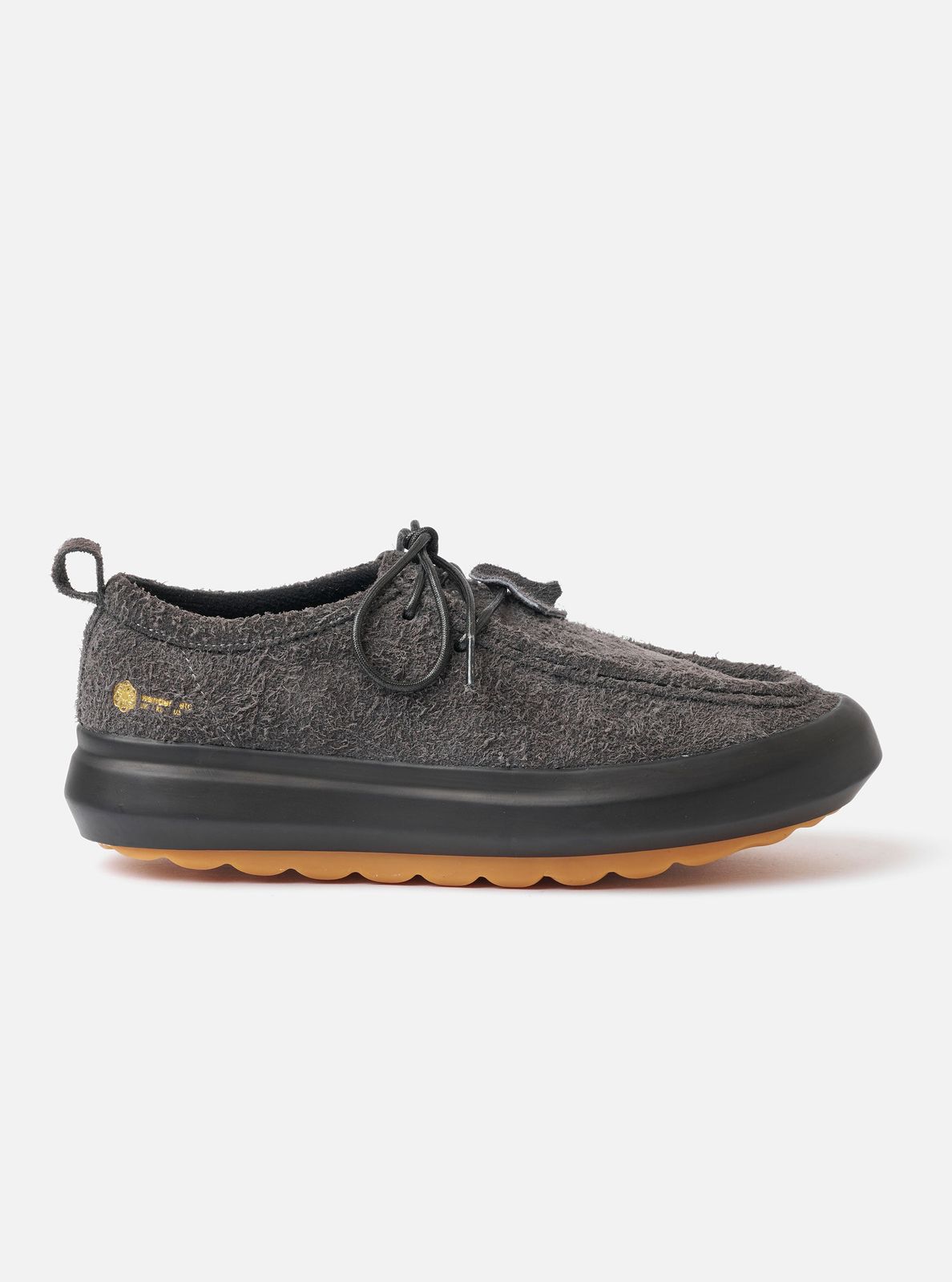 Wander etc. FD/08 Low in Black Asphalt/Gum Hairy Suede