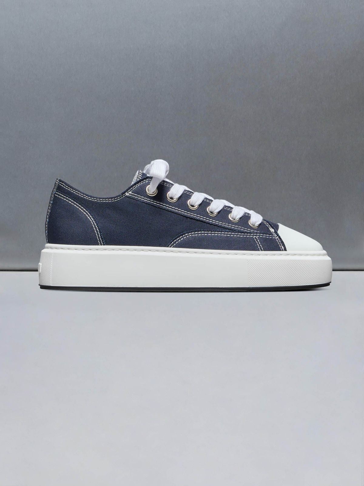 Homerun in Navy