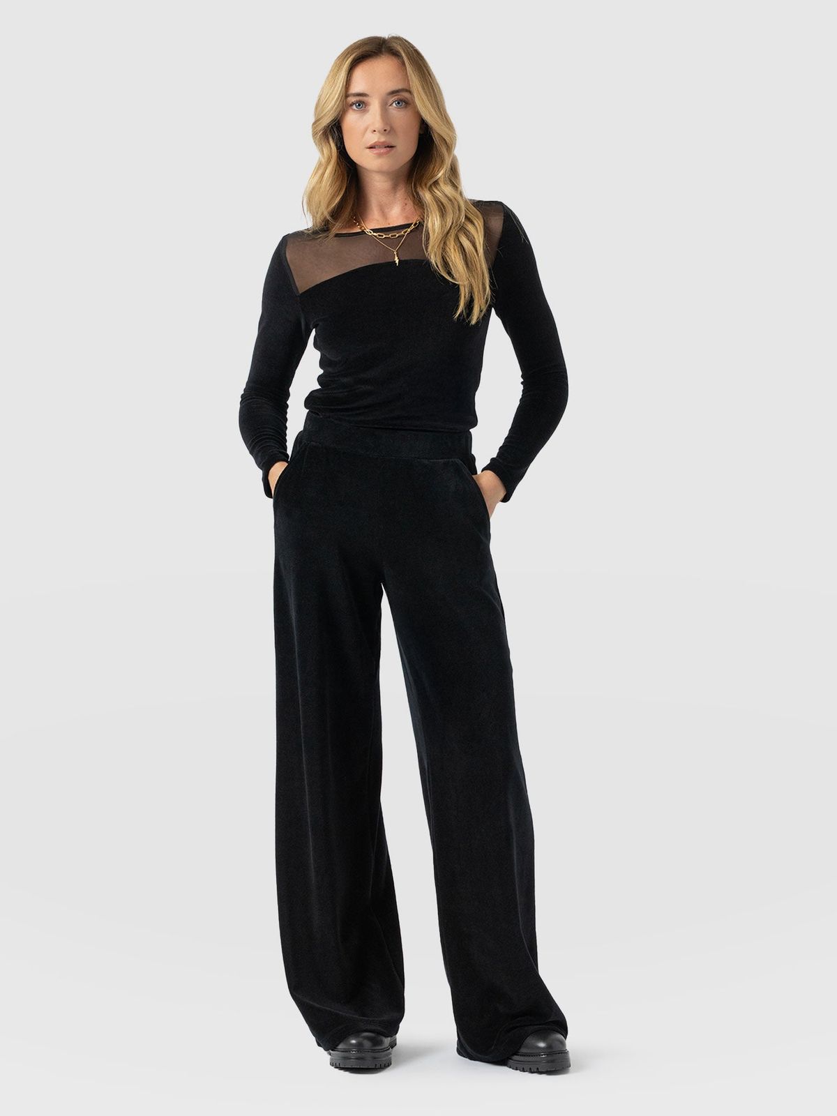 Keller Wide Leg Pant - Black Velvet