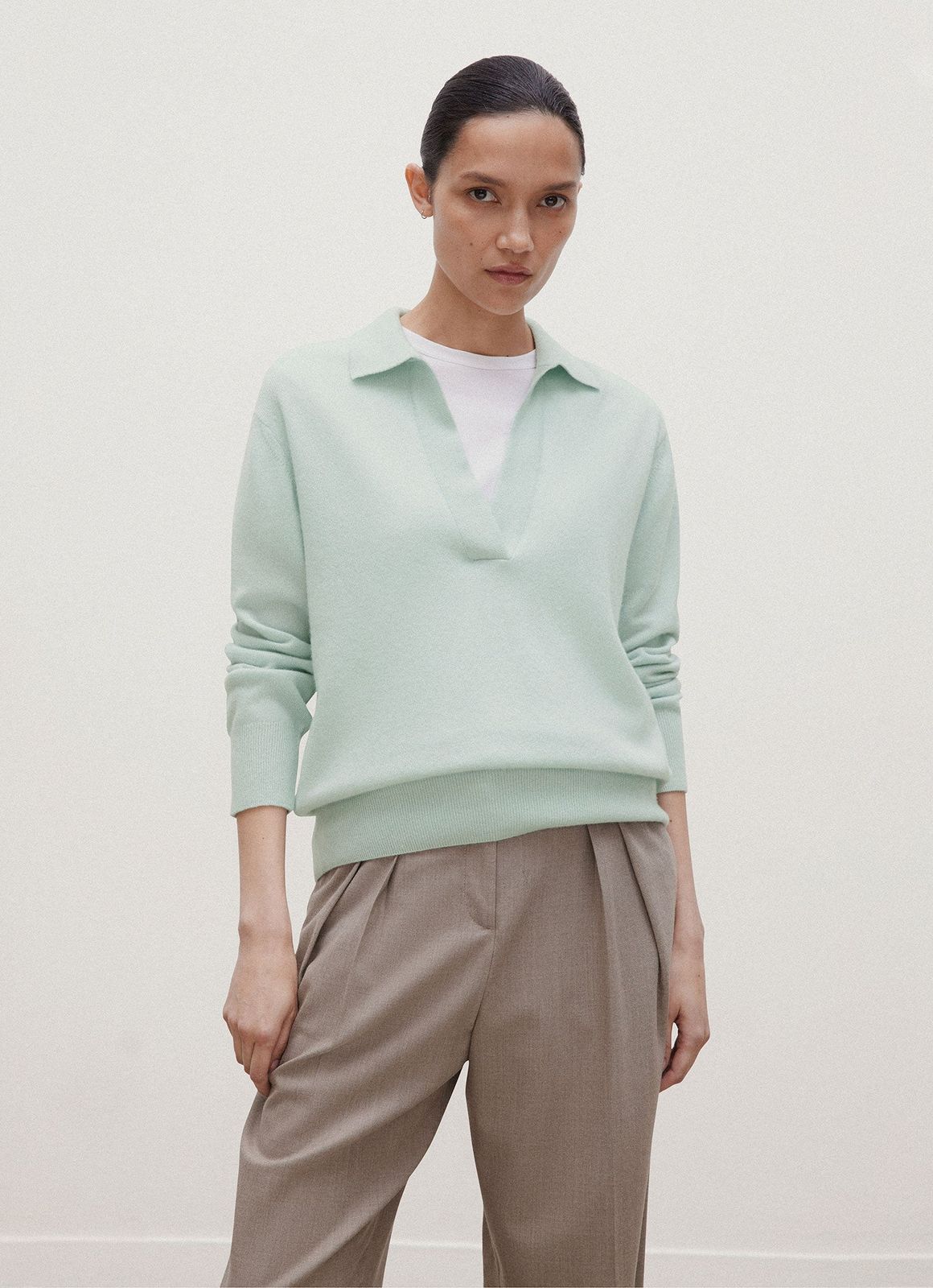 Women's Cashmere Polo Shirt in Light Green