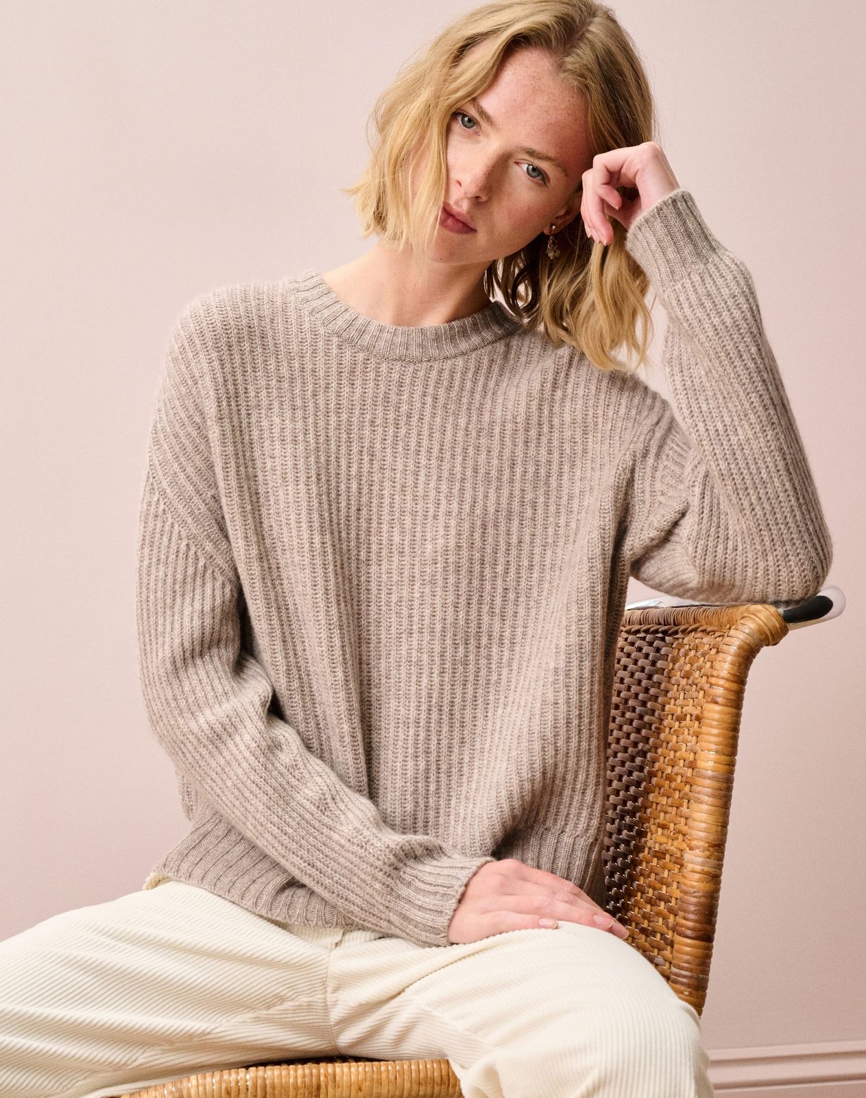 Cashmere Gauzy Ribbed Jumper