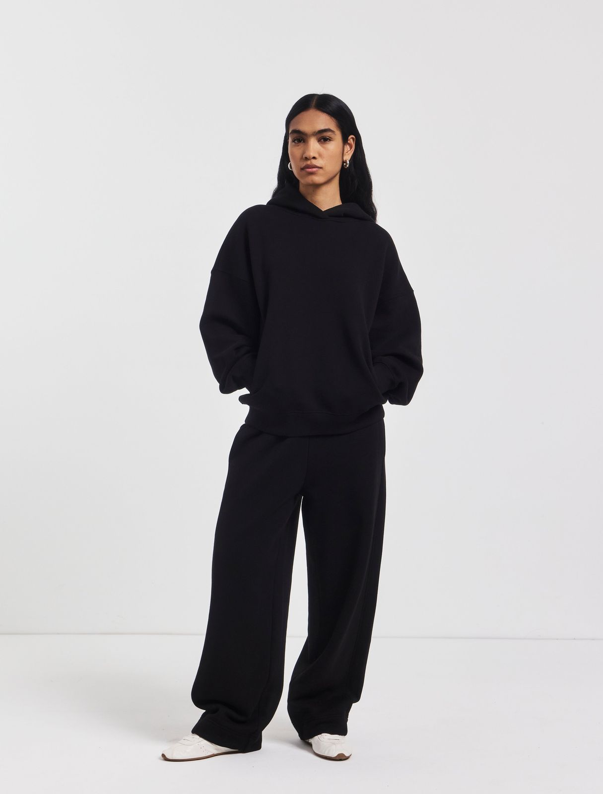 Ellery Barrel Leg Sweatpant in Black