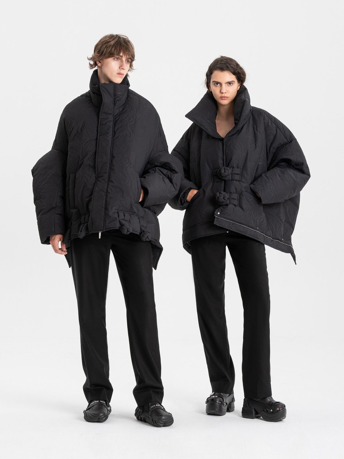 UPSIDE DOWN JACKET IN QUILTED PHOENIX