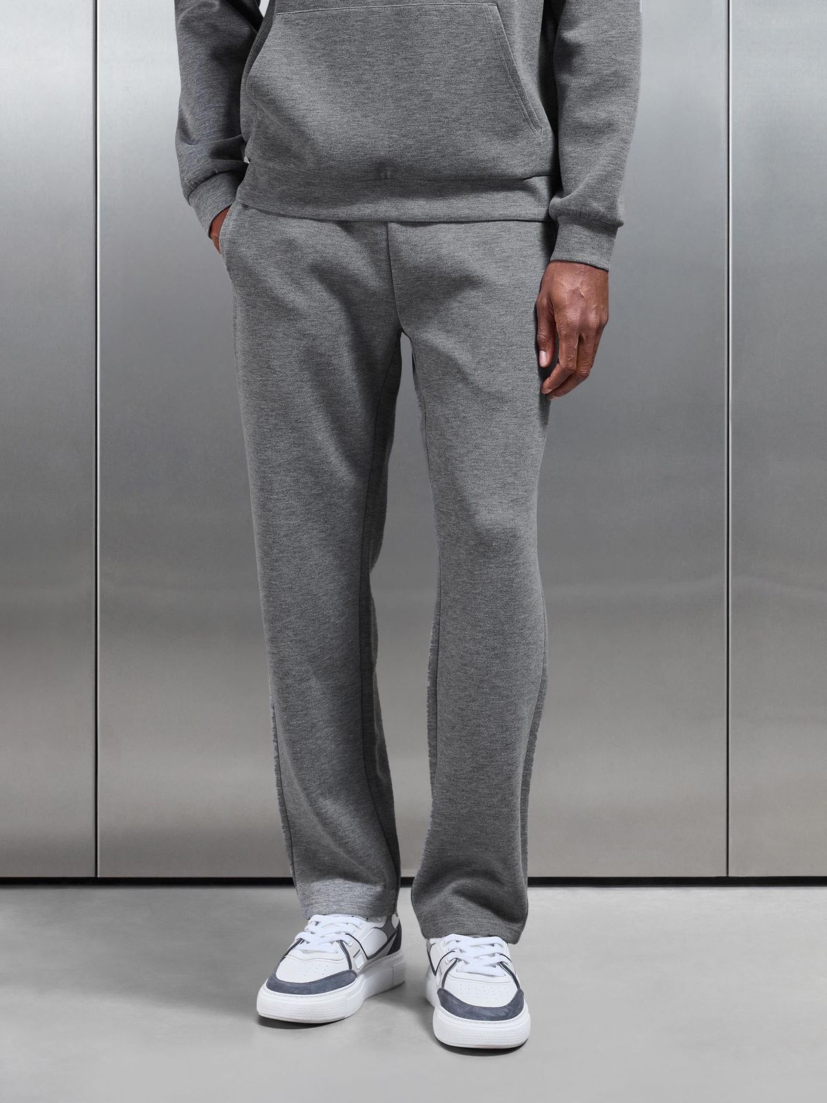 Relaxed Fit Knitted Jogger in Charcoal Marl