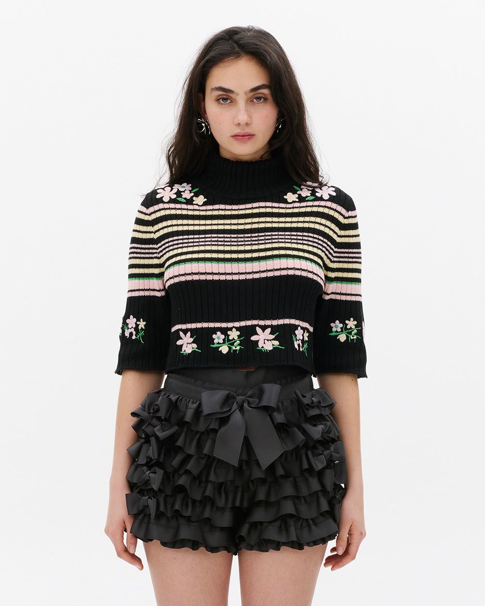 KNITTED FLOWER MINI CROP TOP