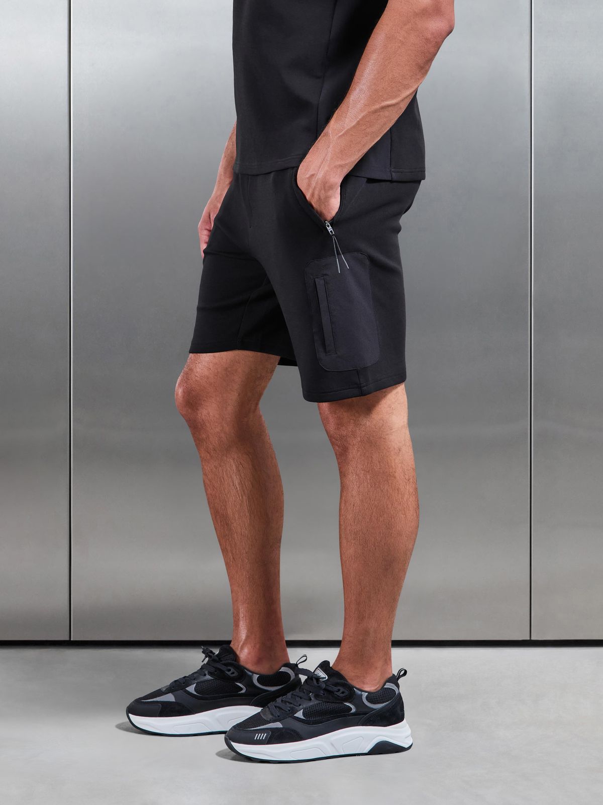AirTech Hybrid Cargo Short in Black