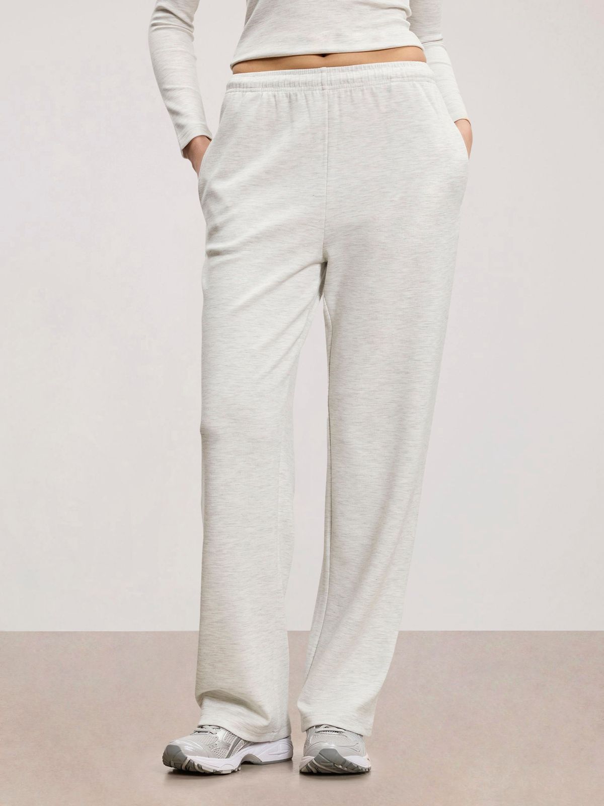 Womens Soft Interlock Jogger in Marl Grey