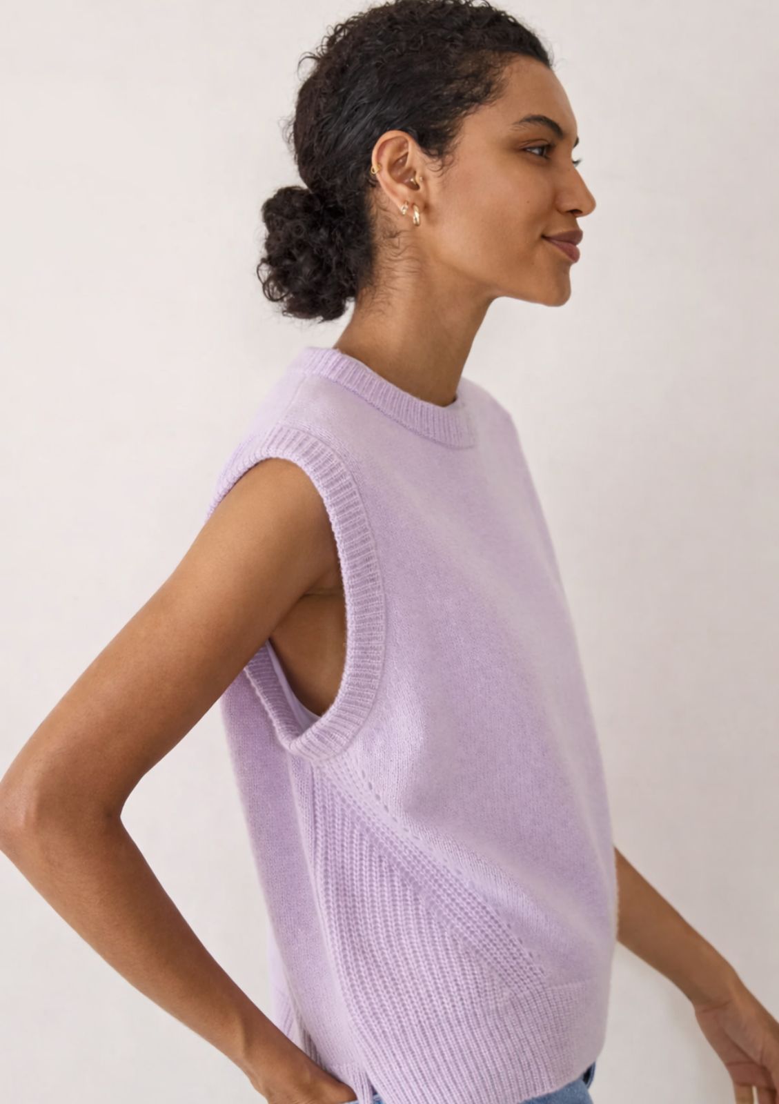 Ribbed Detail Lofty Cashmere Tank in Siberian Lilac