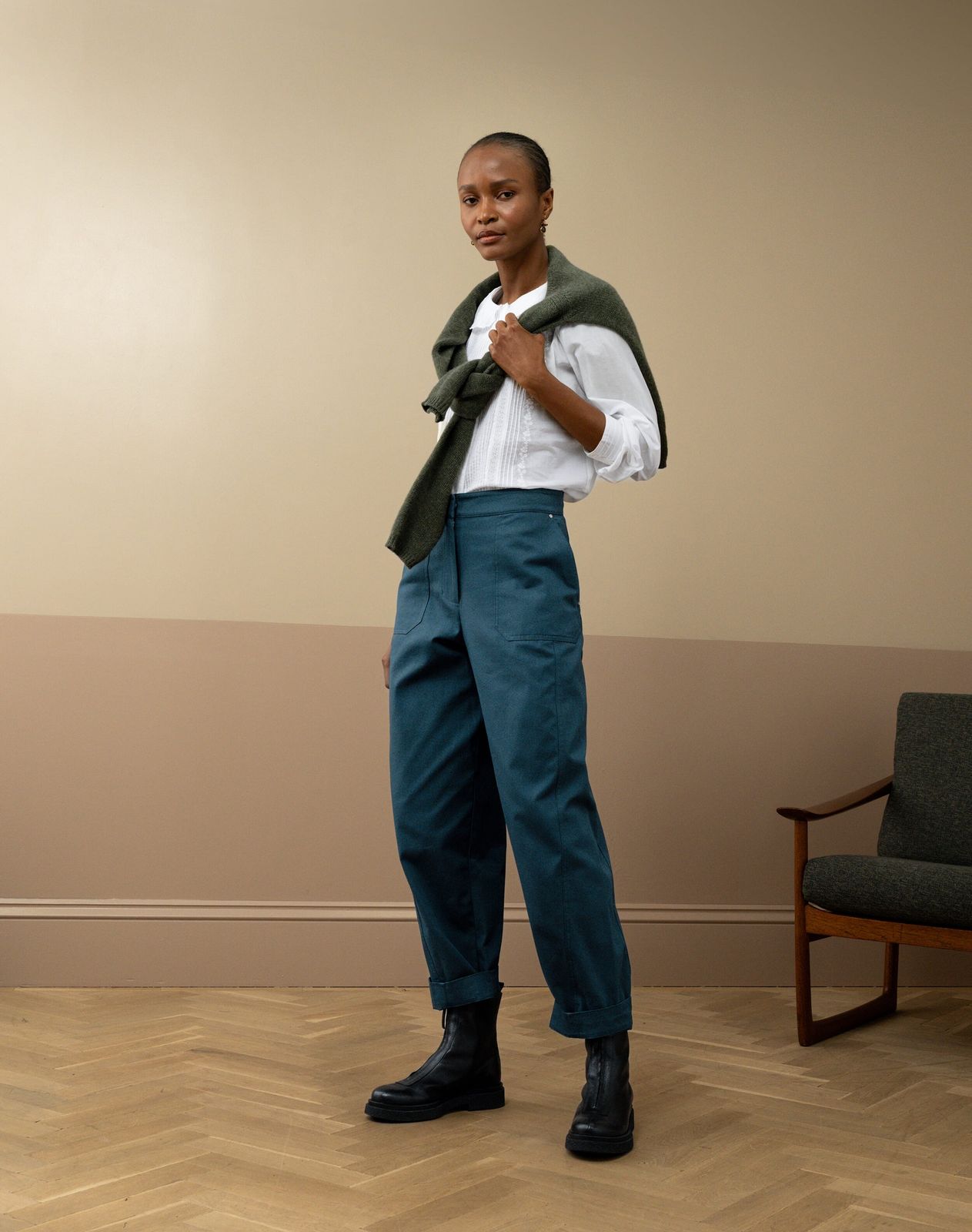 Cotton Canvas Barrel Leg Trousers