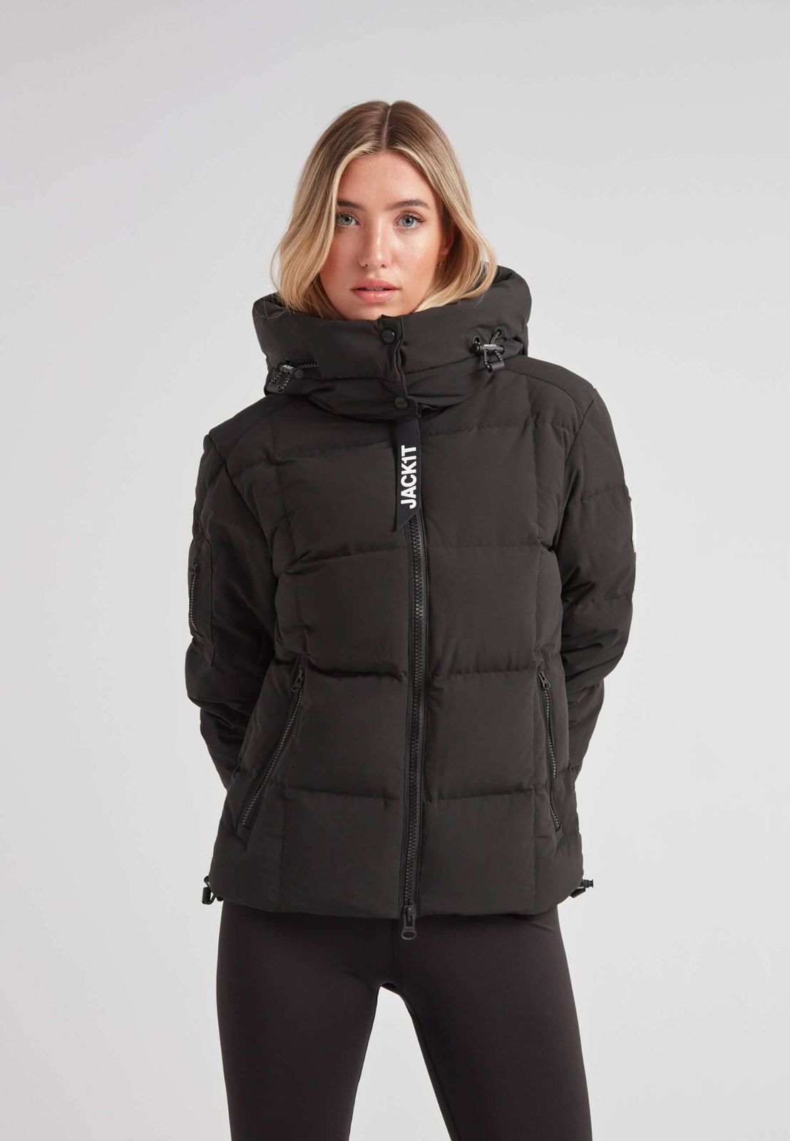 EZ Boxed Racer Down Puffer Jacket Matt Black