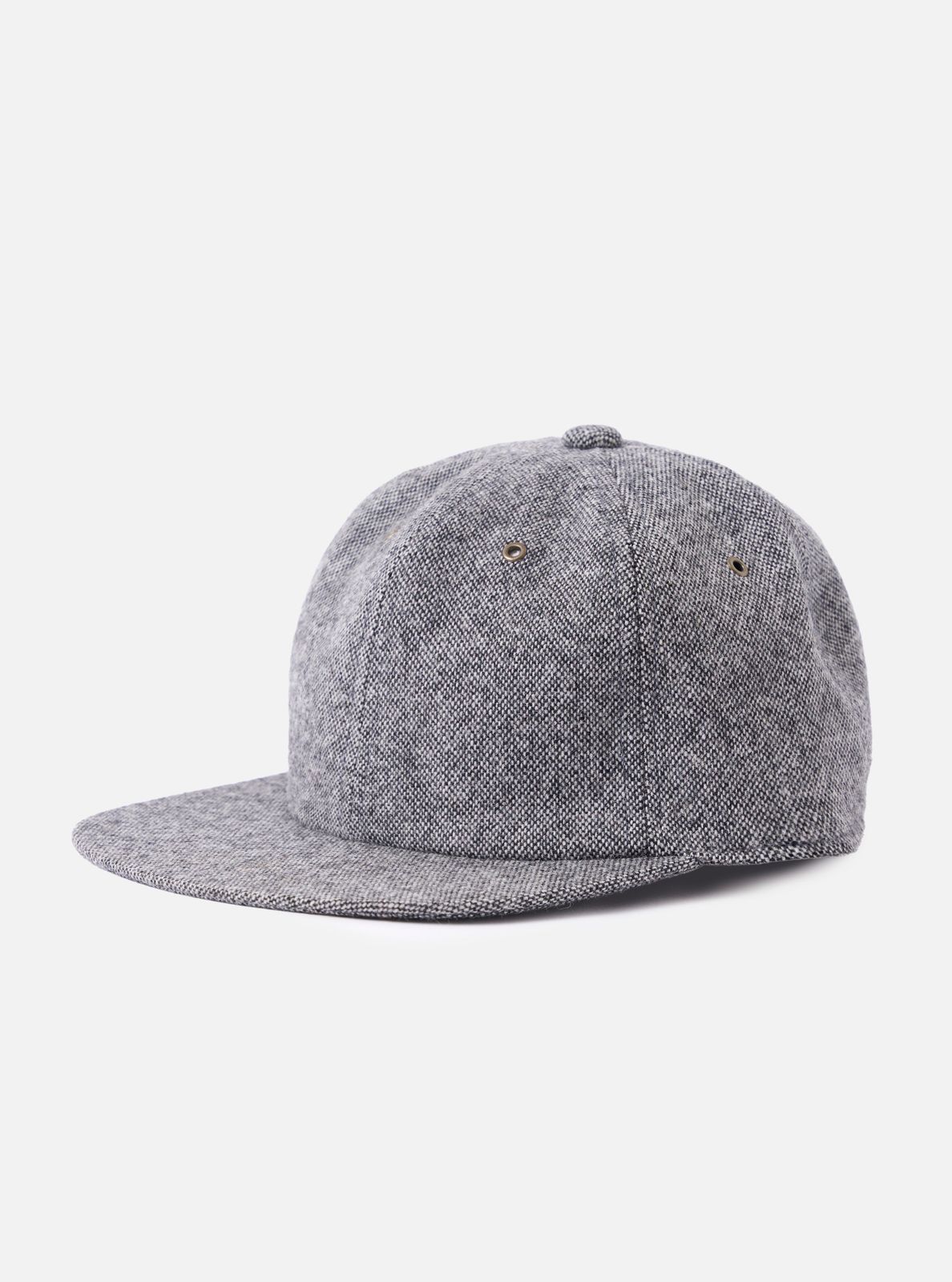 cableami® Black/White Recycled Tweed Cap