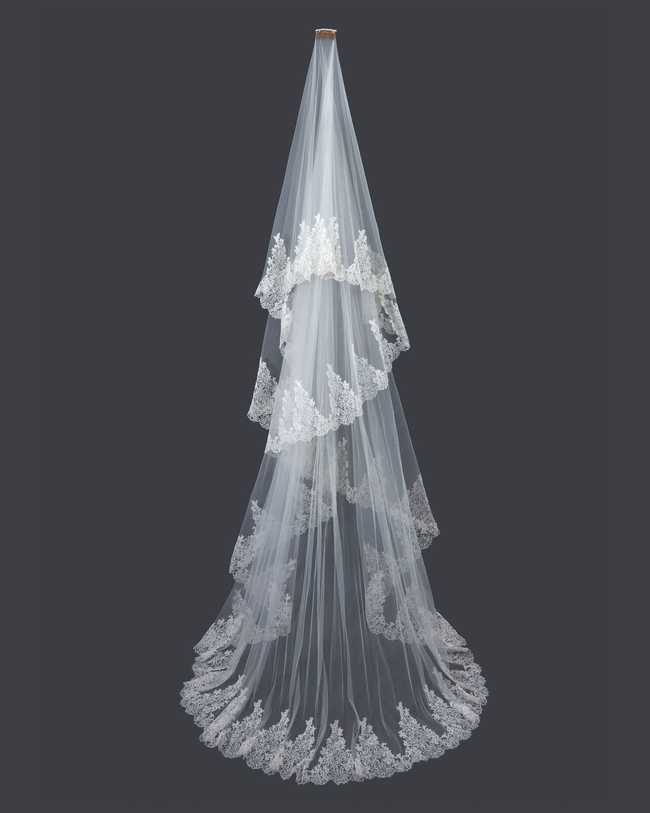 Hesper Bridal Veil
