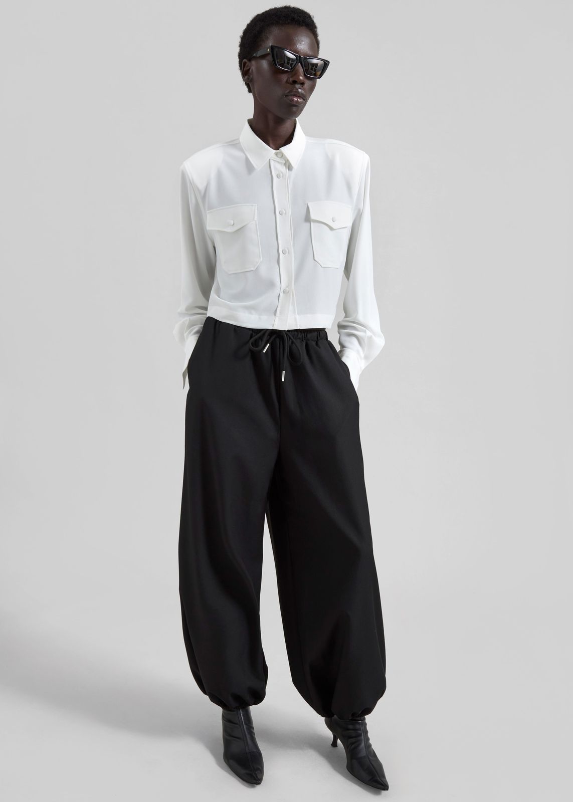Aubray Balloon Pants - Black