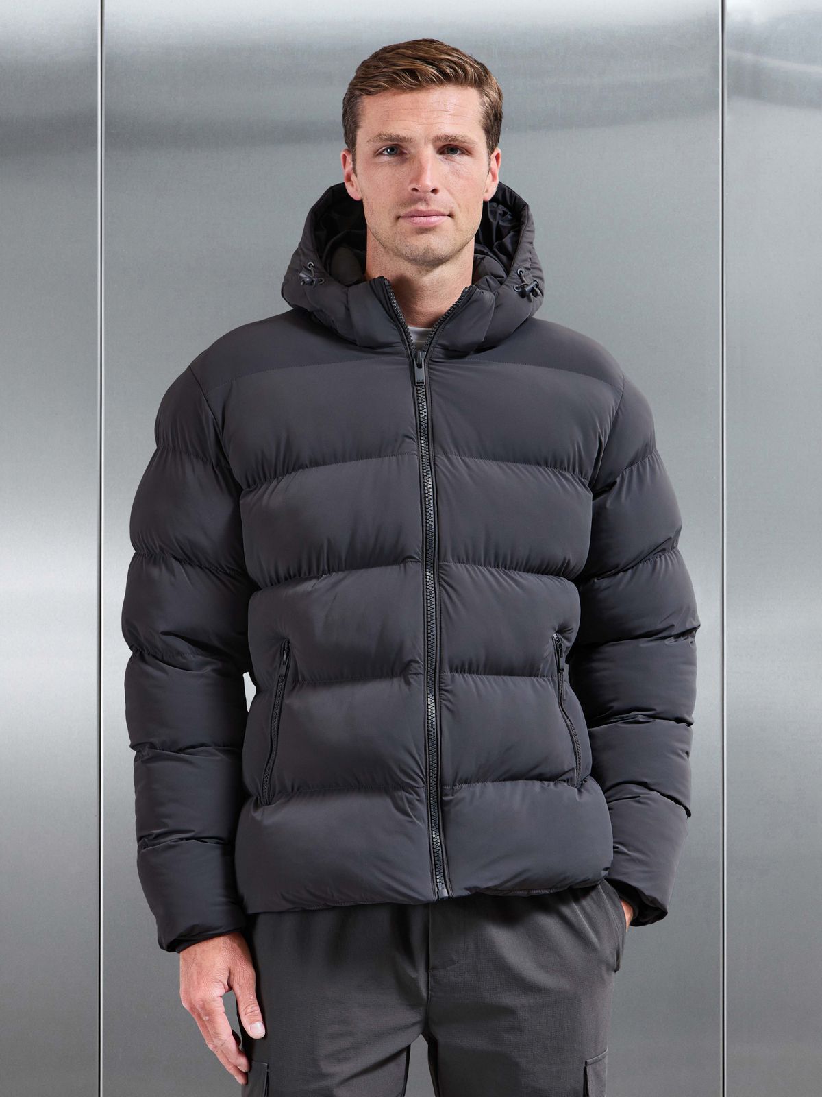 Essential Puffer Jacket in Grey