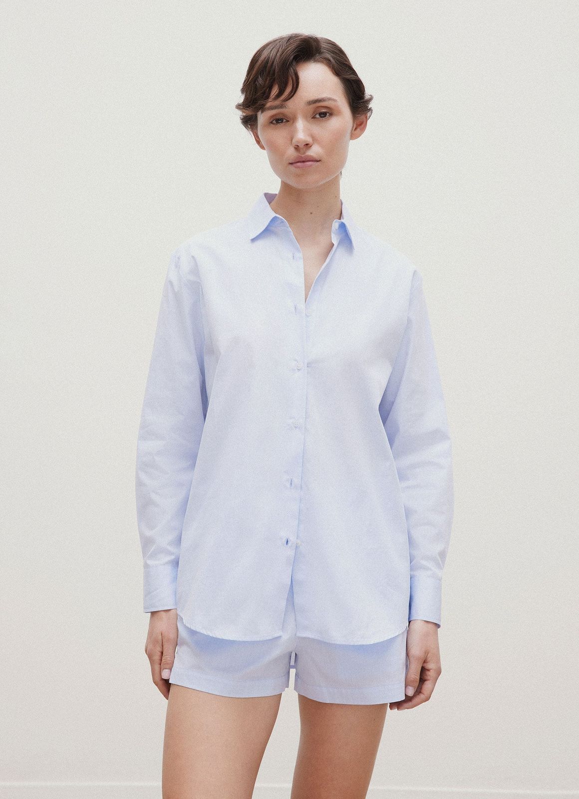 Women's Relaxed Poplin Shirt in Pastel Blue