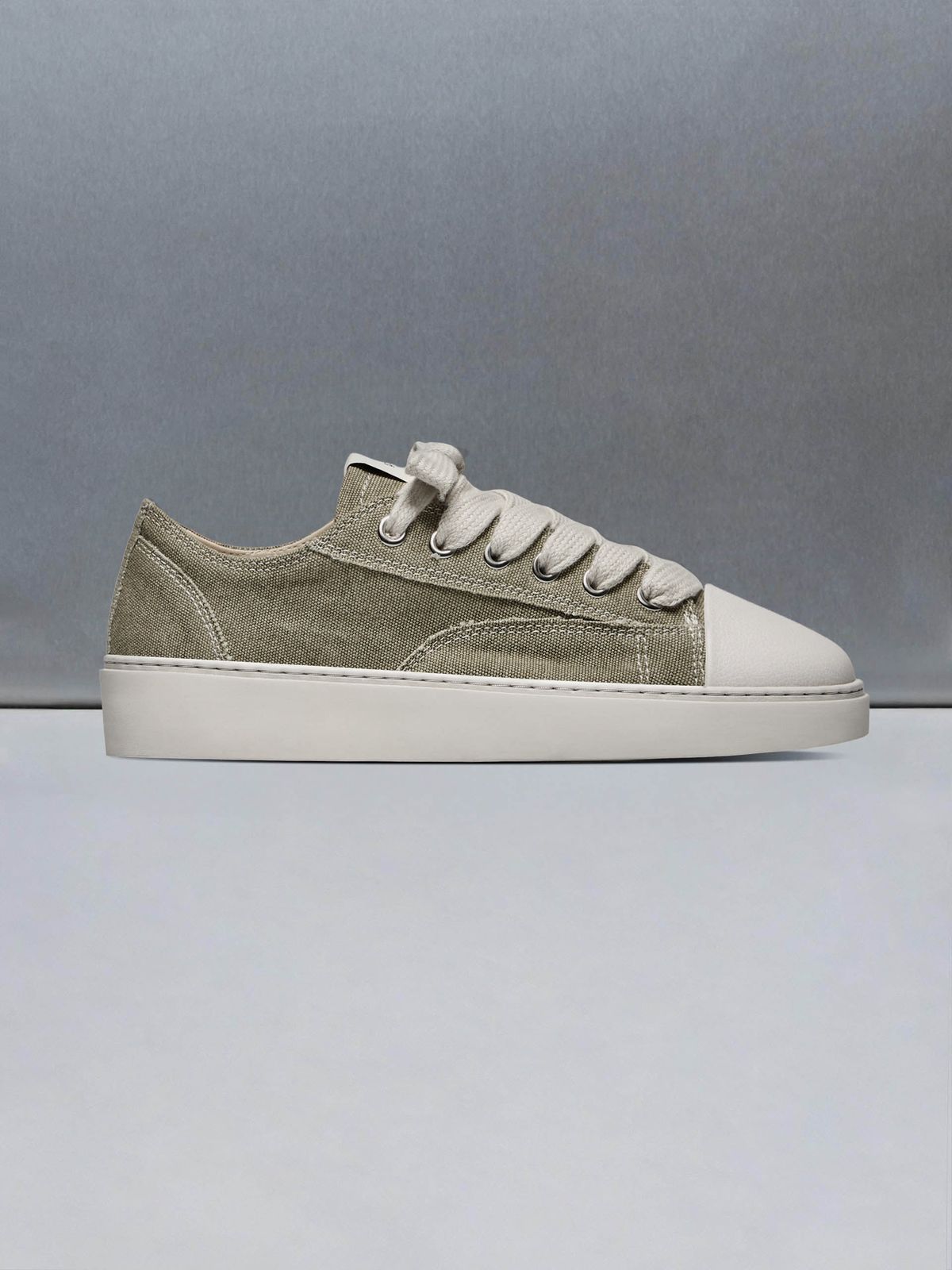 Mid Essential Homerun in Olive Off White