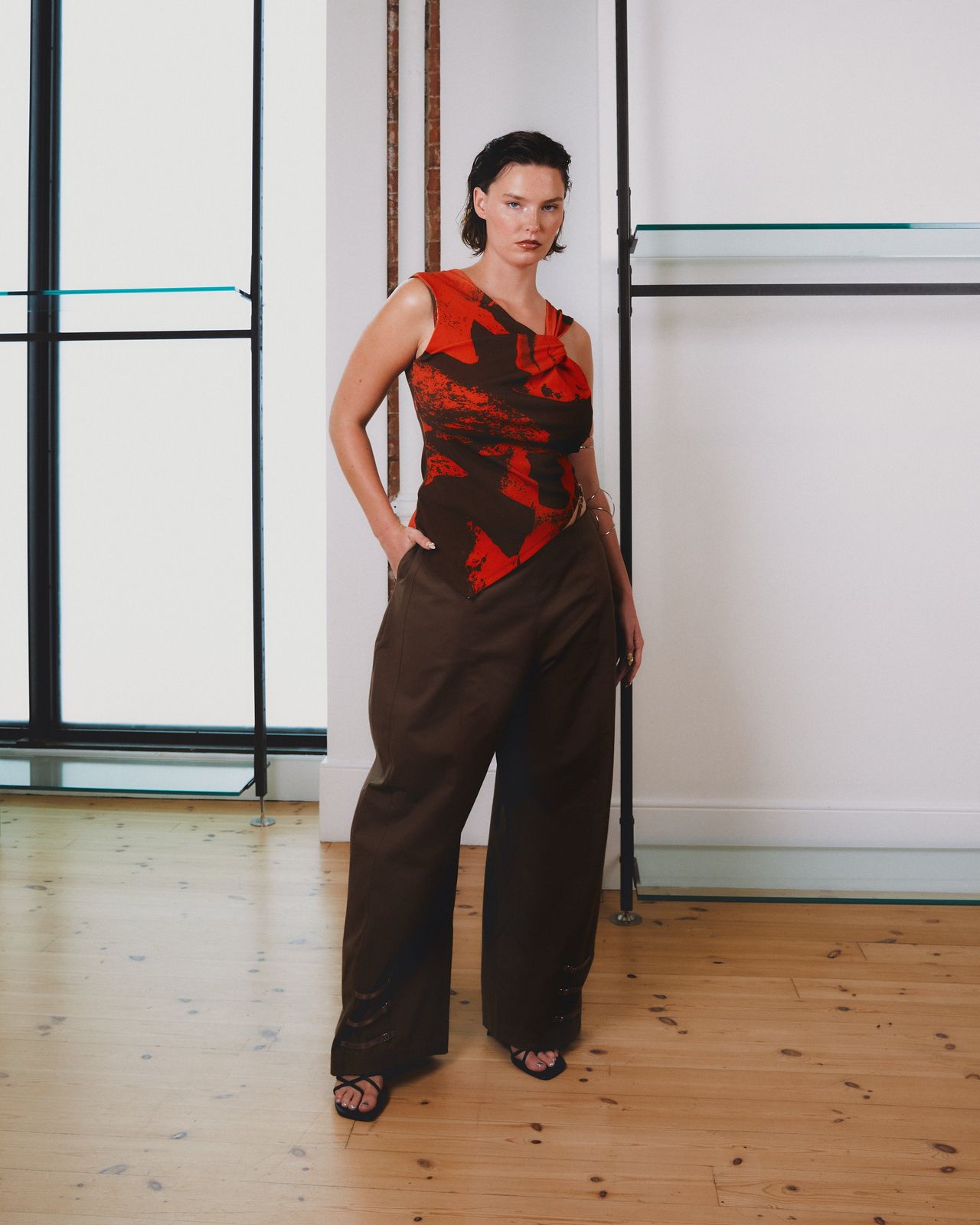 Multi-Strap Trouser - Brown