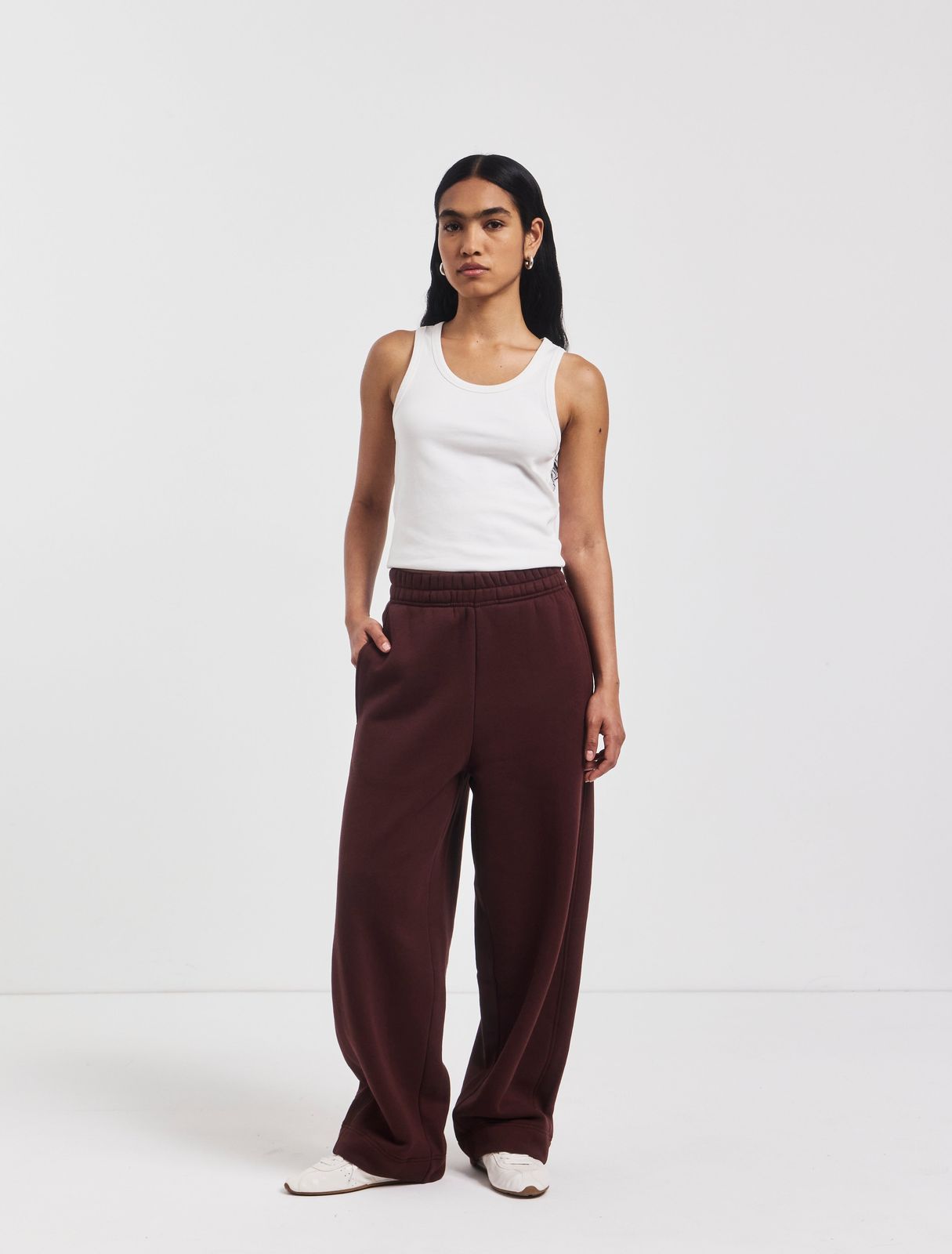 Ellery Barrel Leg Sweatpant in Bordeaux