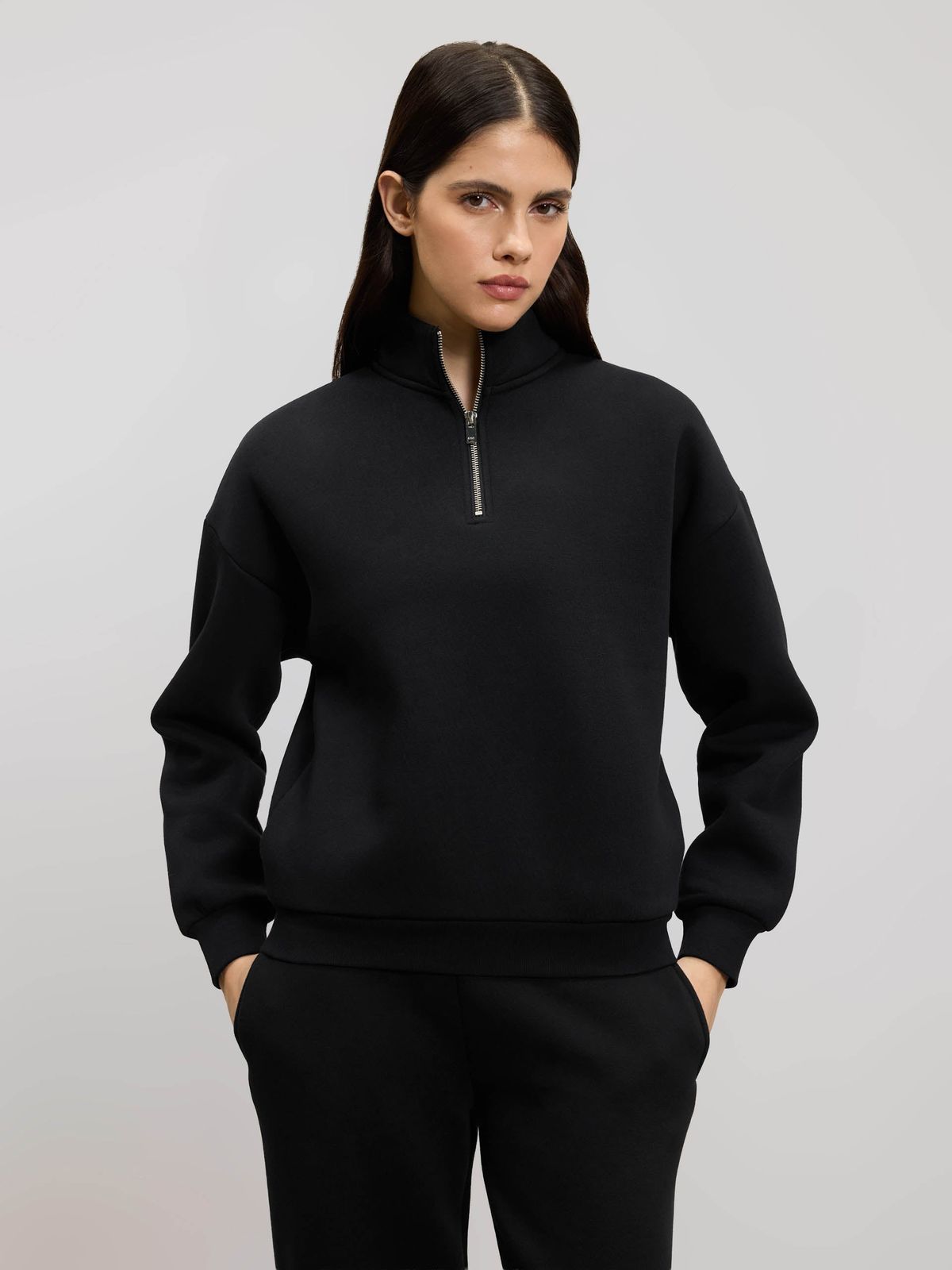 Womens Neoprene Half Zip in Black